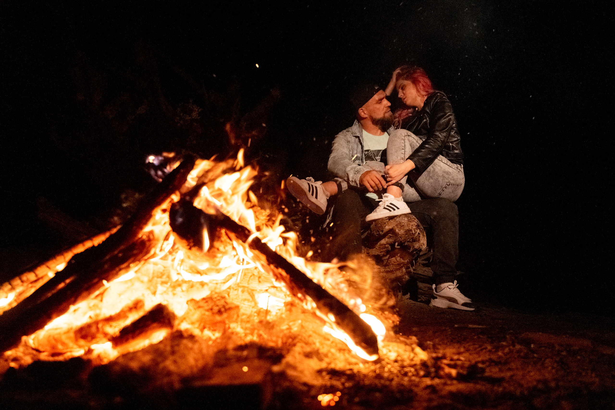 Лавстори на мосту в Красноярске