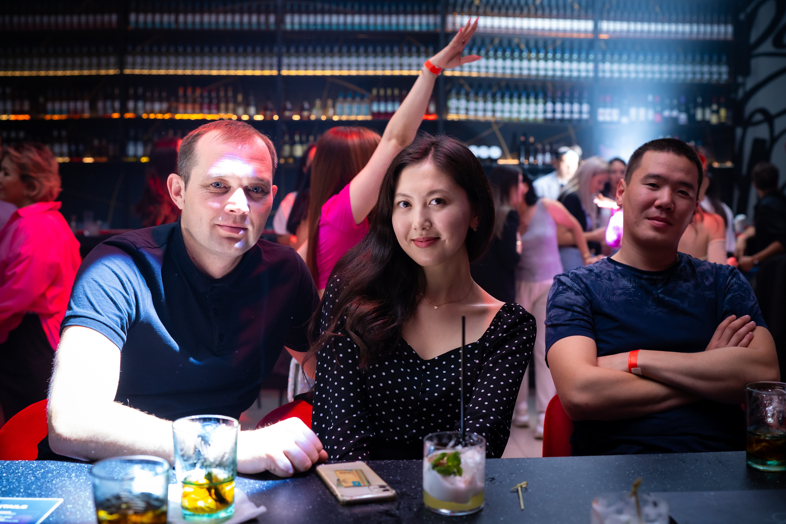 MOREART. Lounge Bar X.O