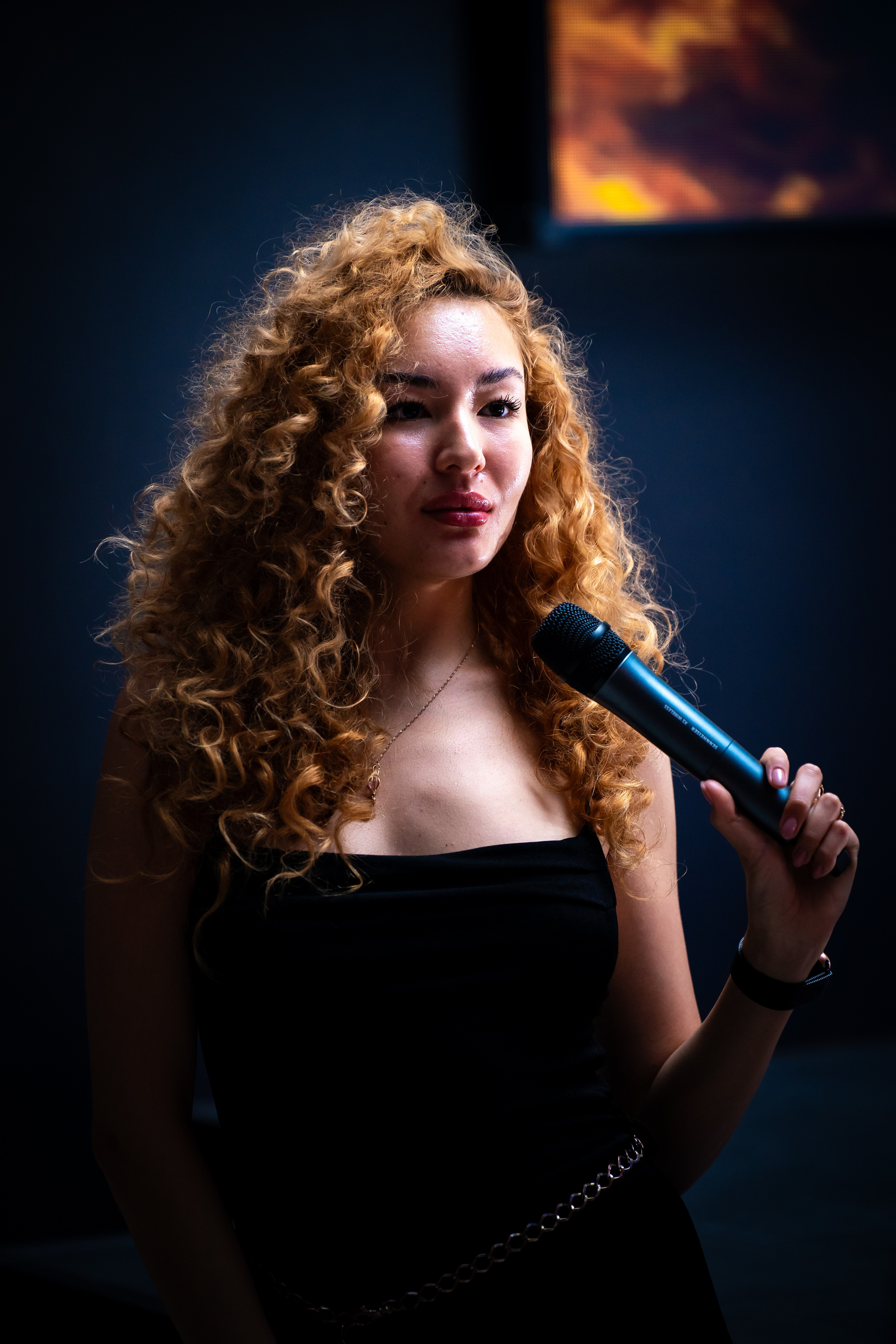 MOREART. Lounge Bar X.O