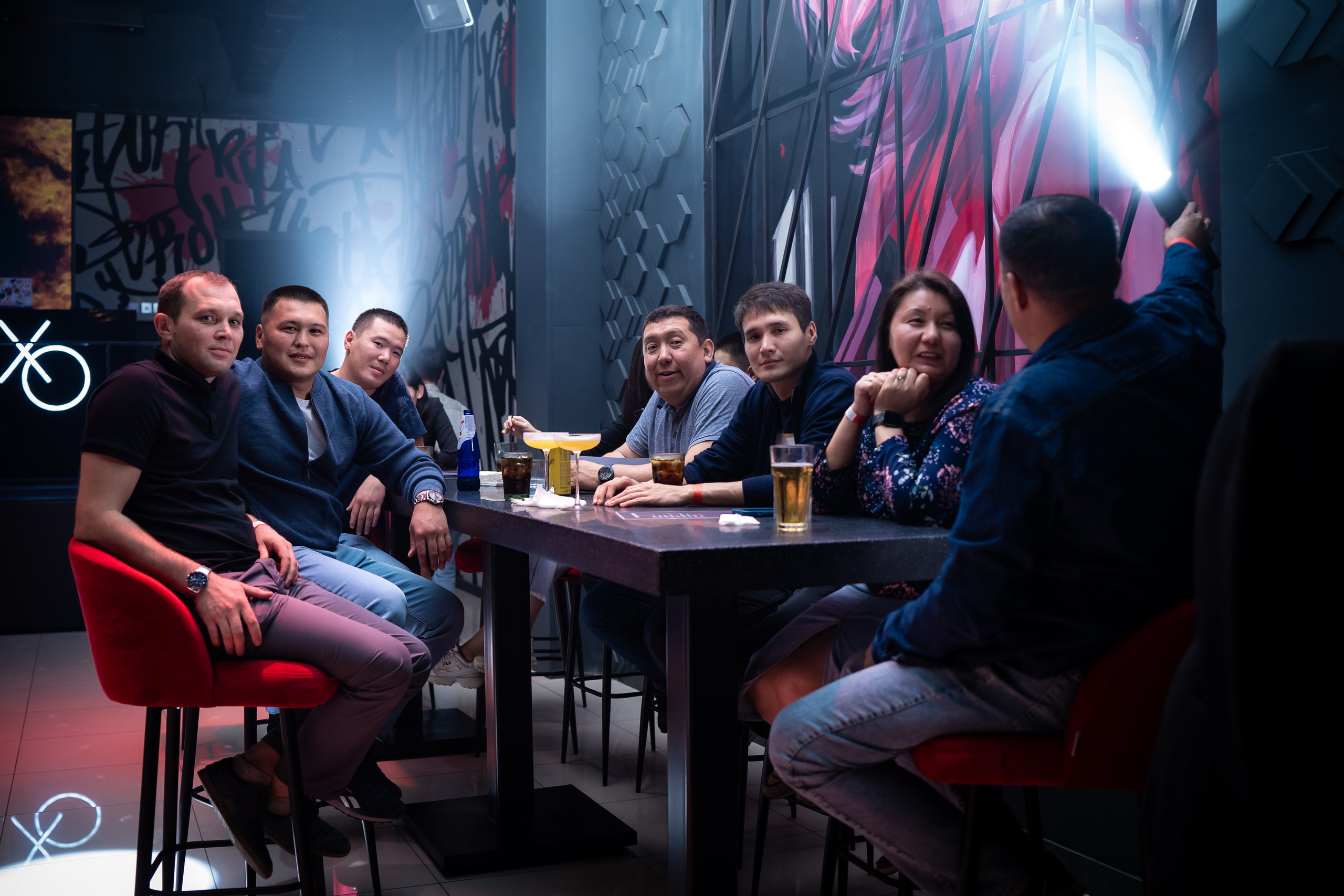 MOREART. Lounge Bar X.O