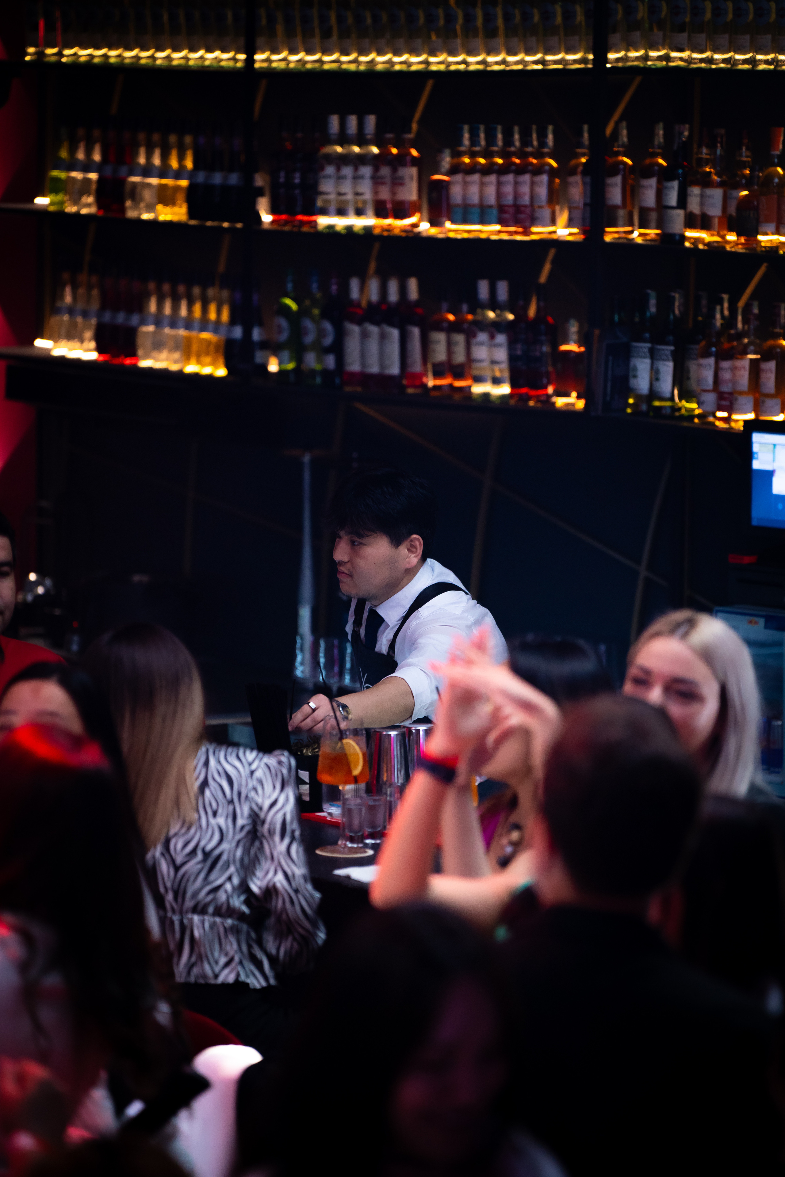 MOREART. Lounge Bar X.O