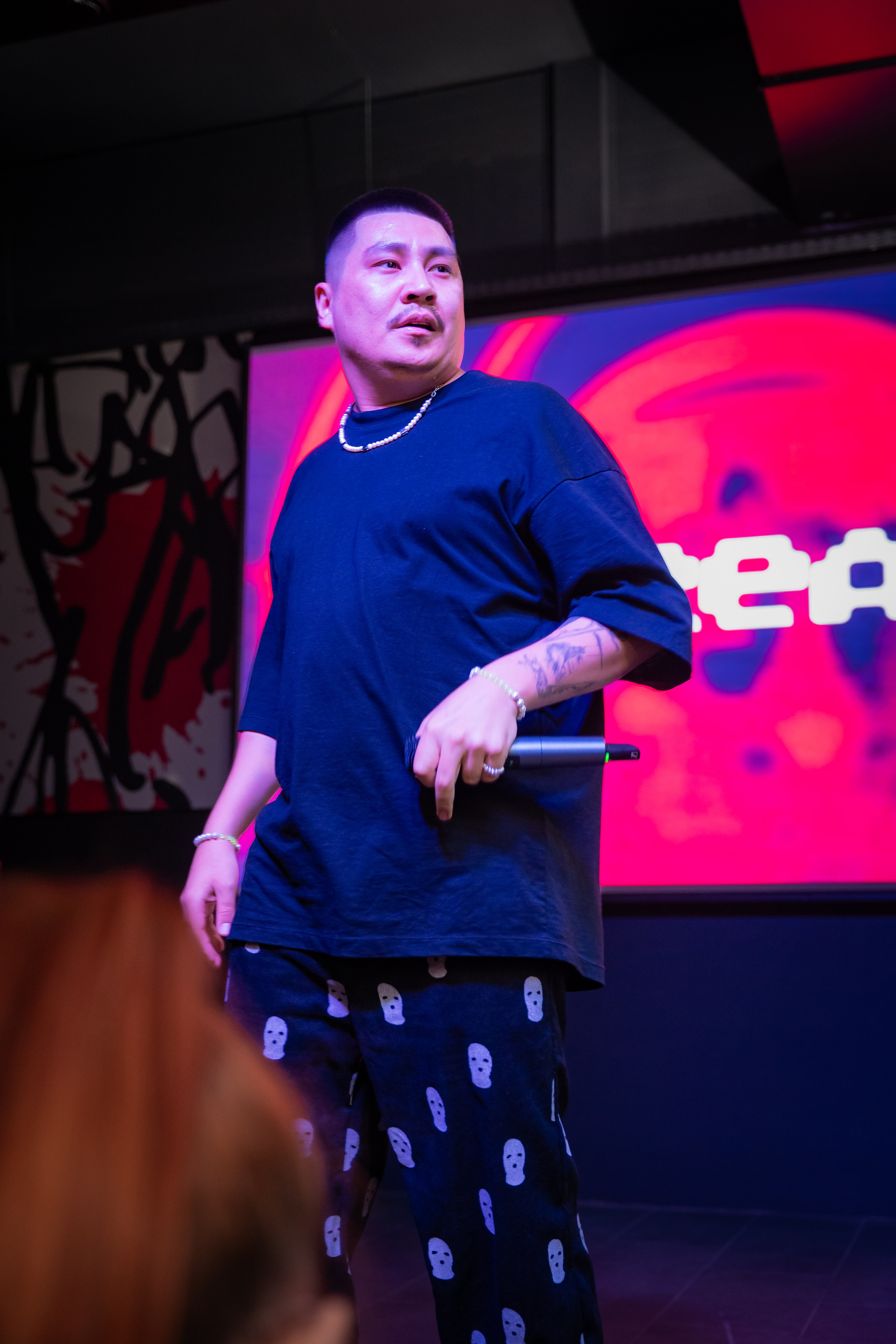 MOREART. Lounge Bar X.O