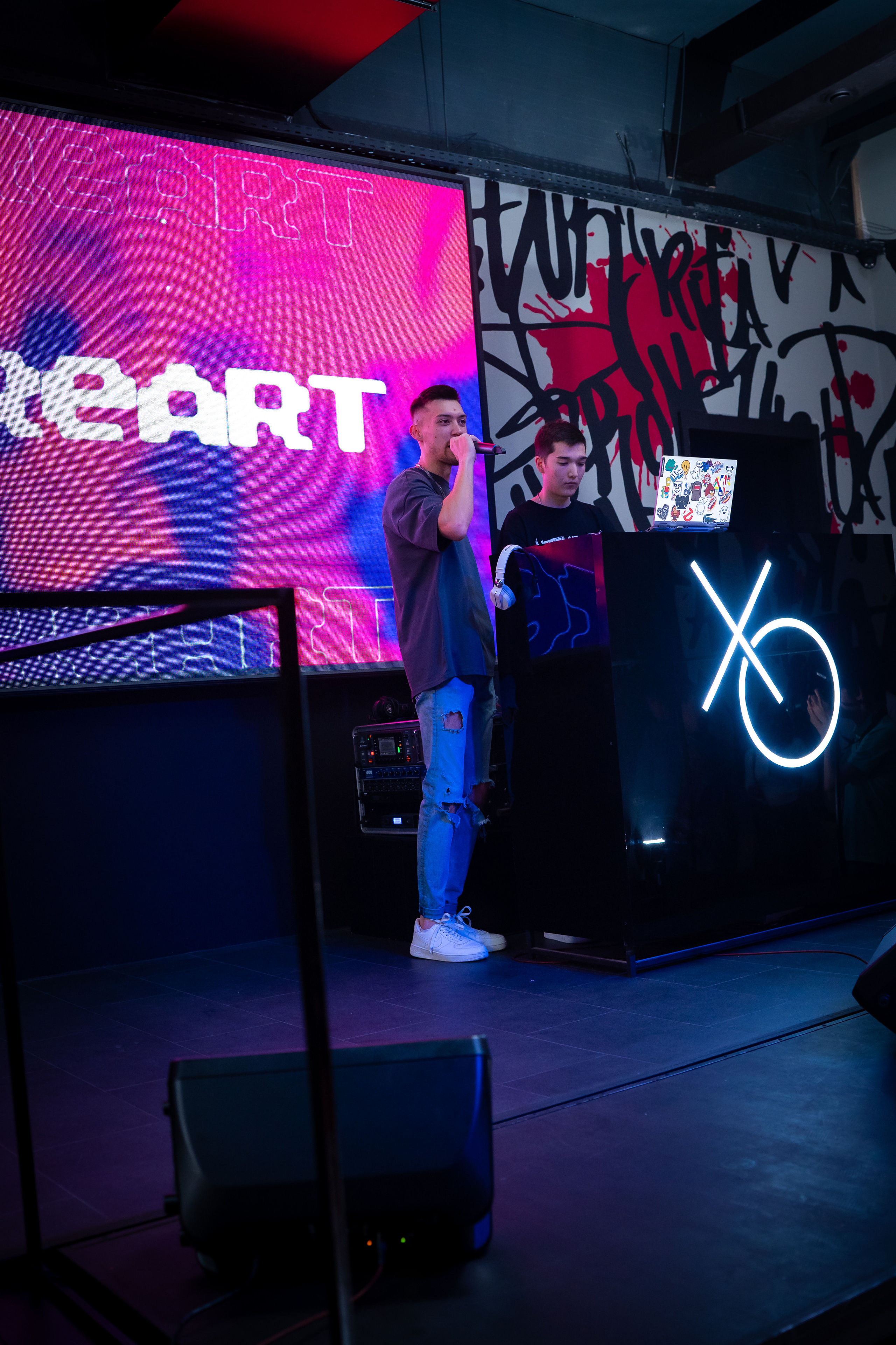 MOREART. Lounge Bar X.O