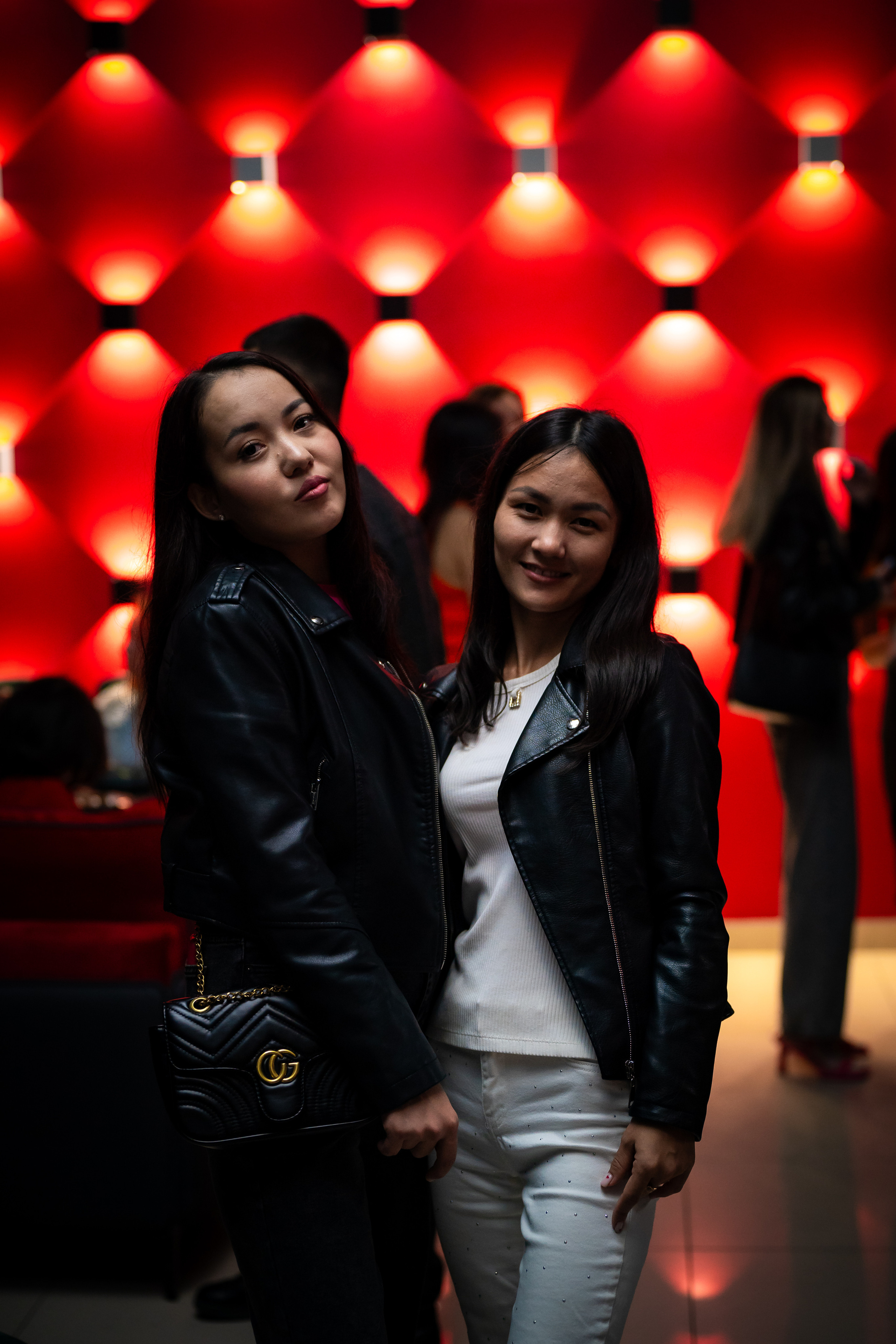 MOREART. Lounge Bar X.O