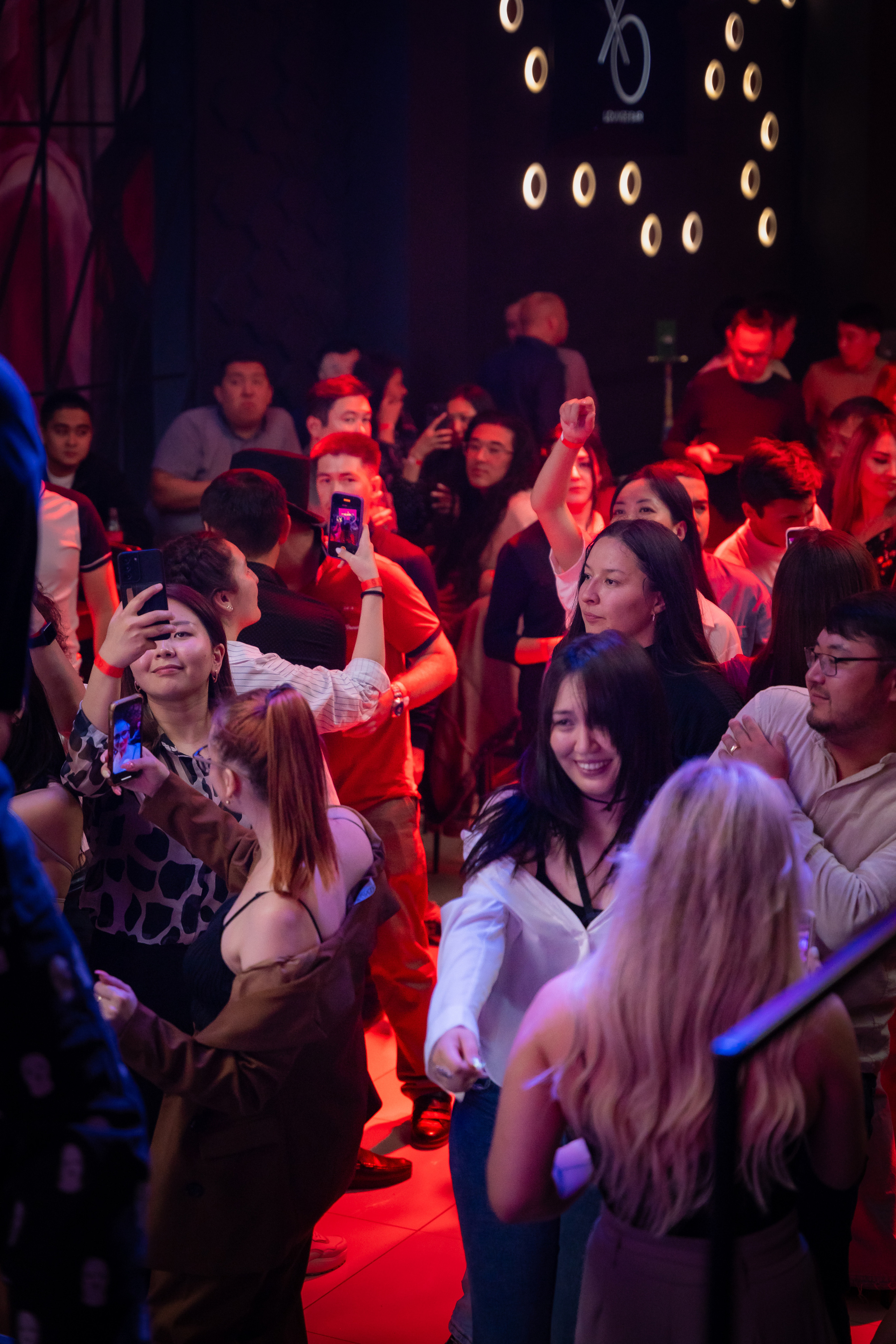 MOREART. Lounge Bar X.O