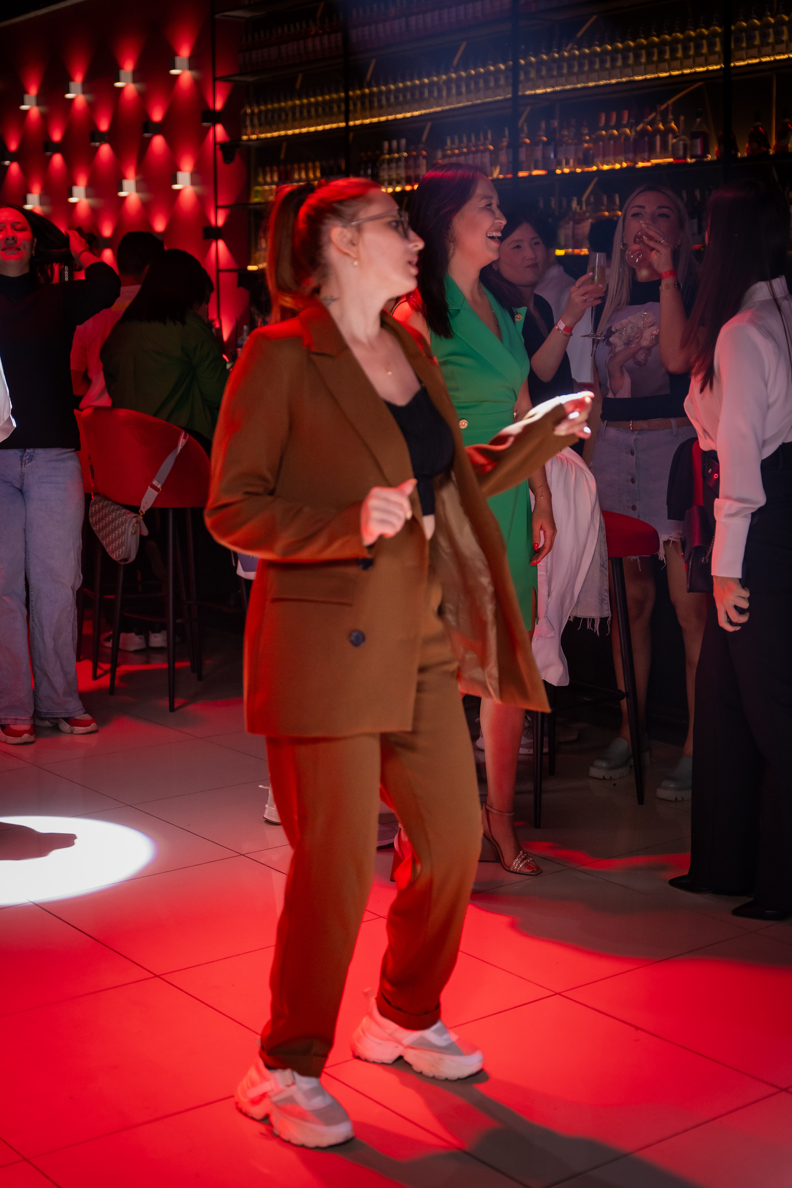 MOREART. Lounge Bar X.O