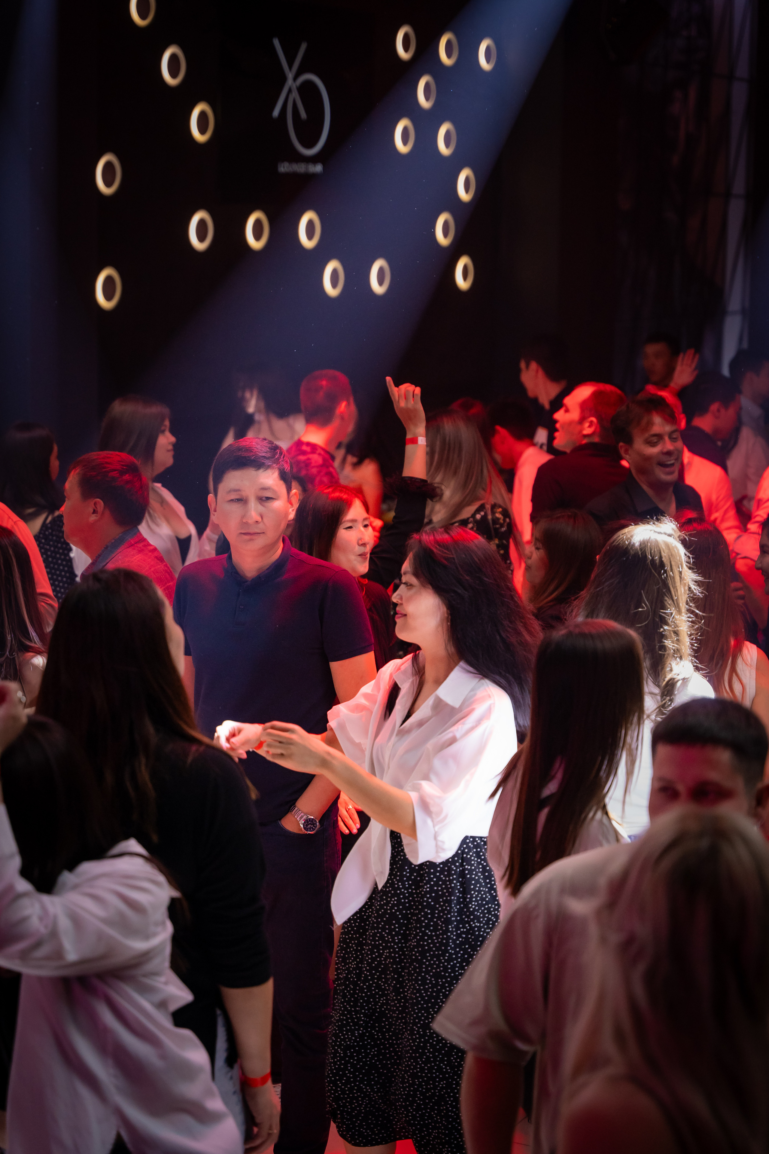 MOREART. Lounge Bar X.O