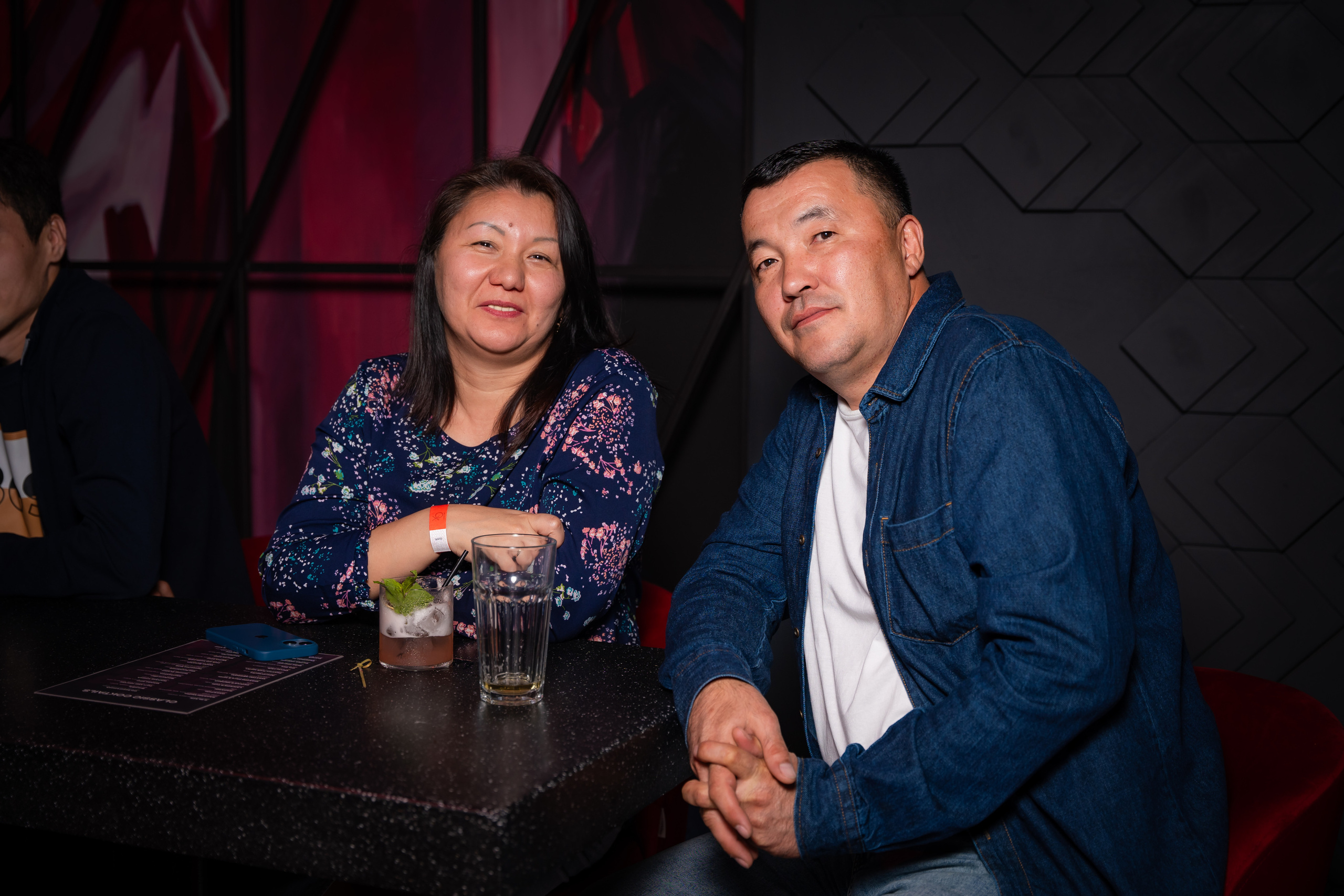 MOREART. Lounge Bar X.O