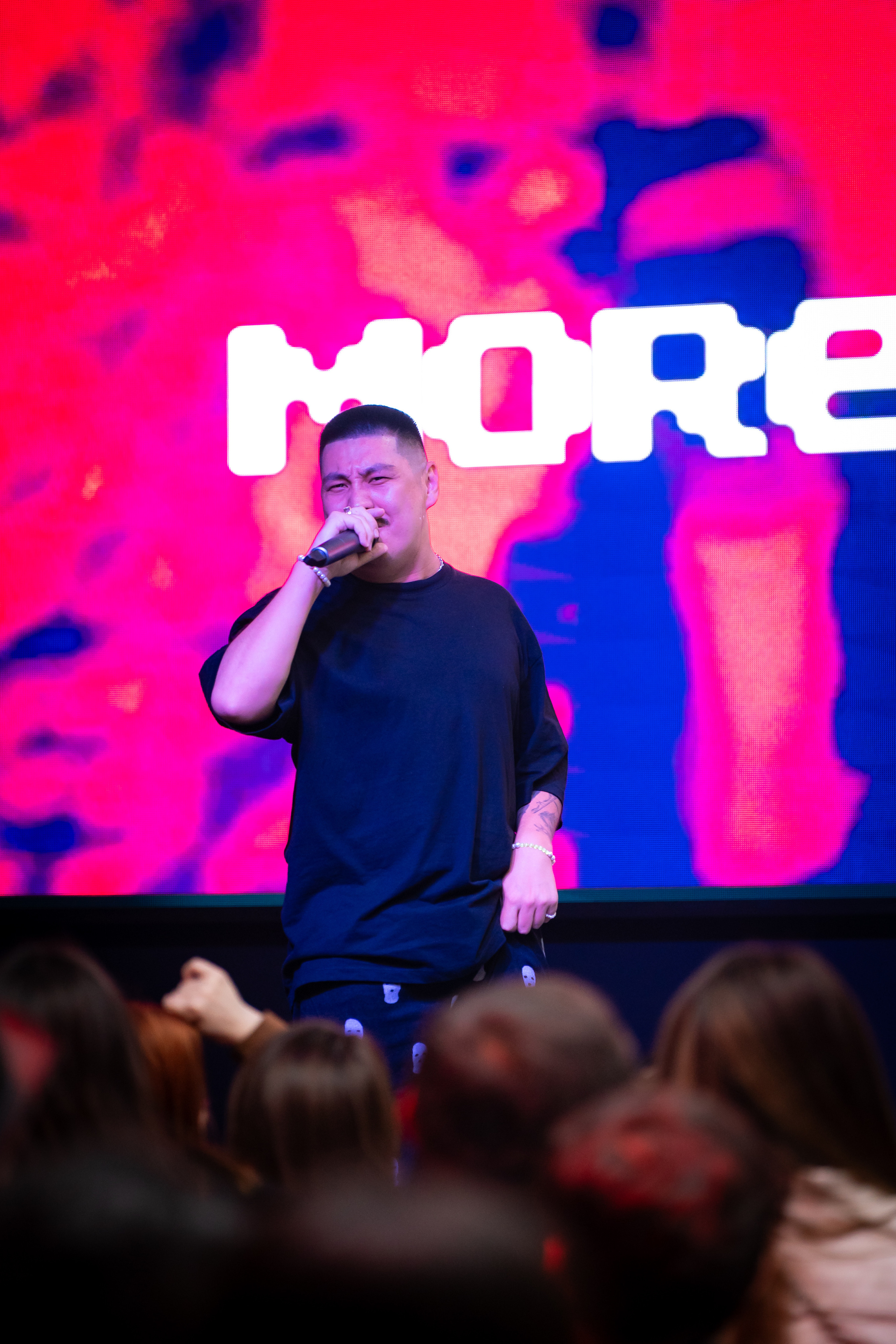 MOREART. Lounge Bar X.O