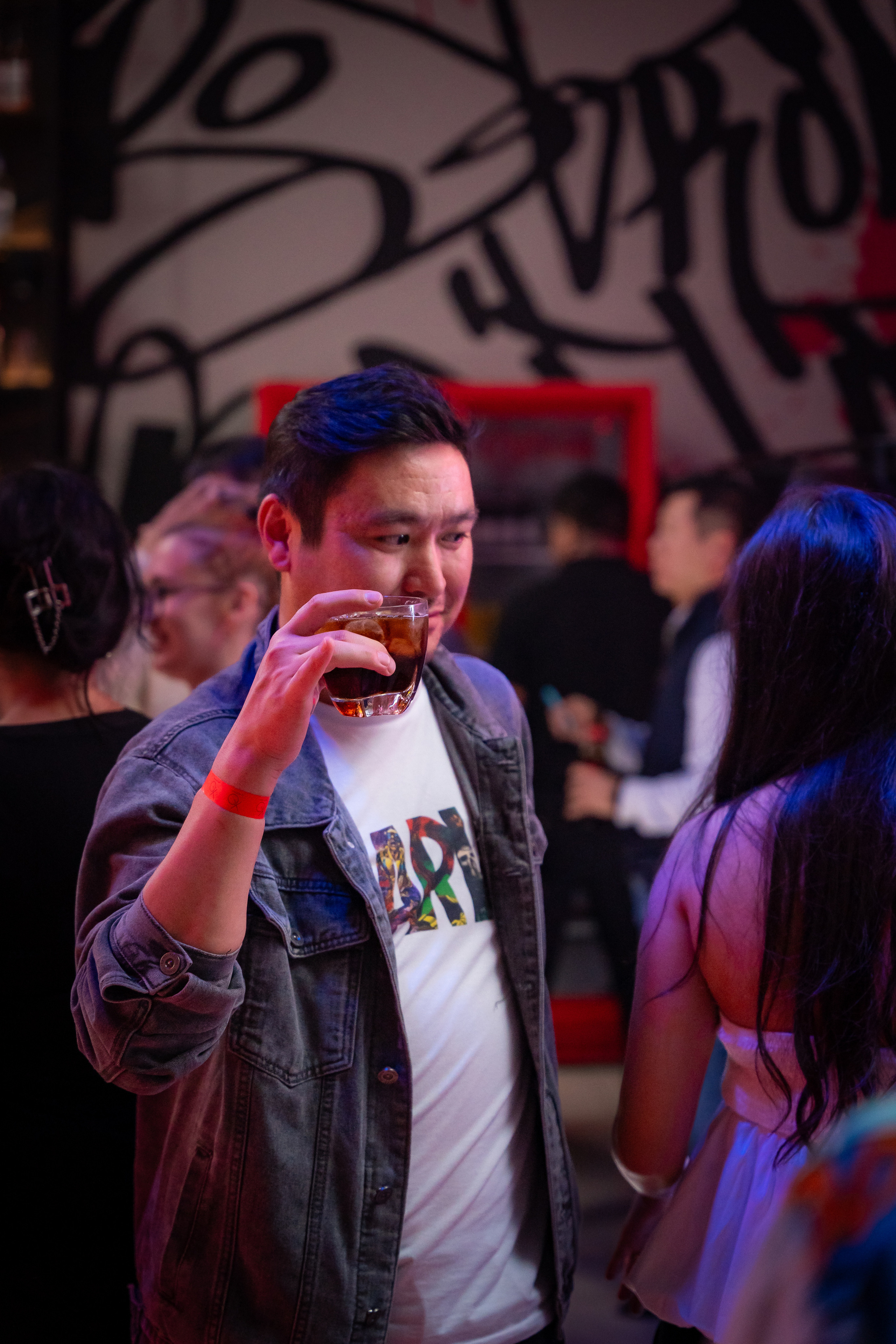 MOREART. Lounge Bar X.O