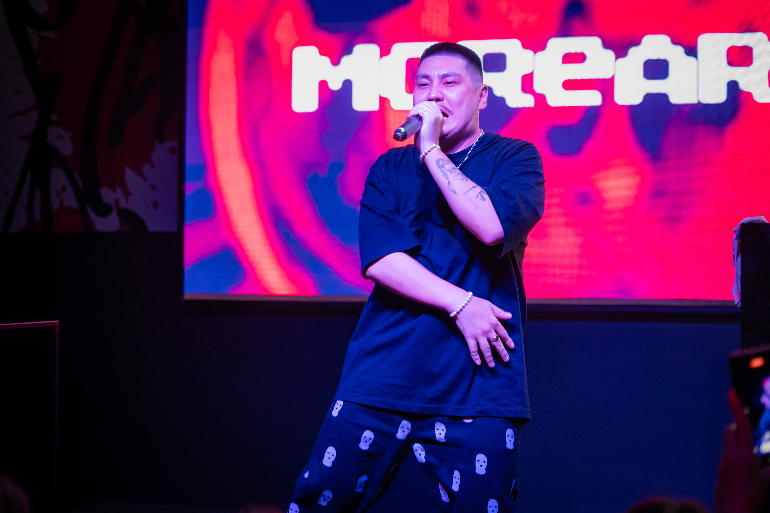 MOREART. Lounge Bar X.O