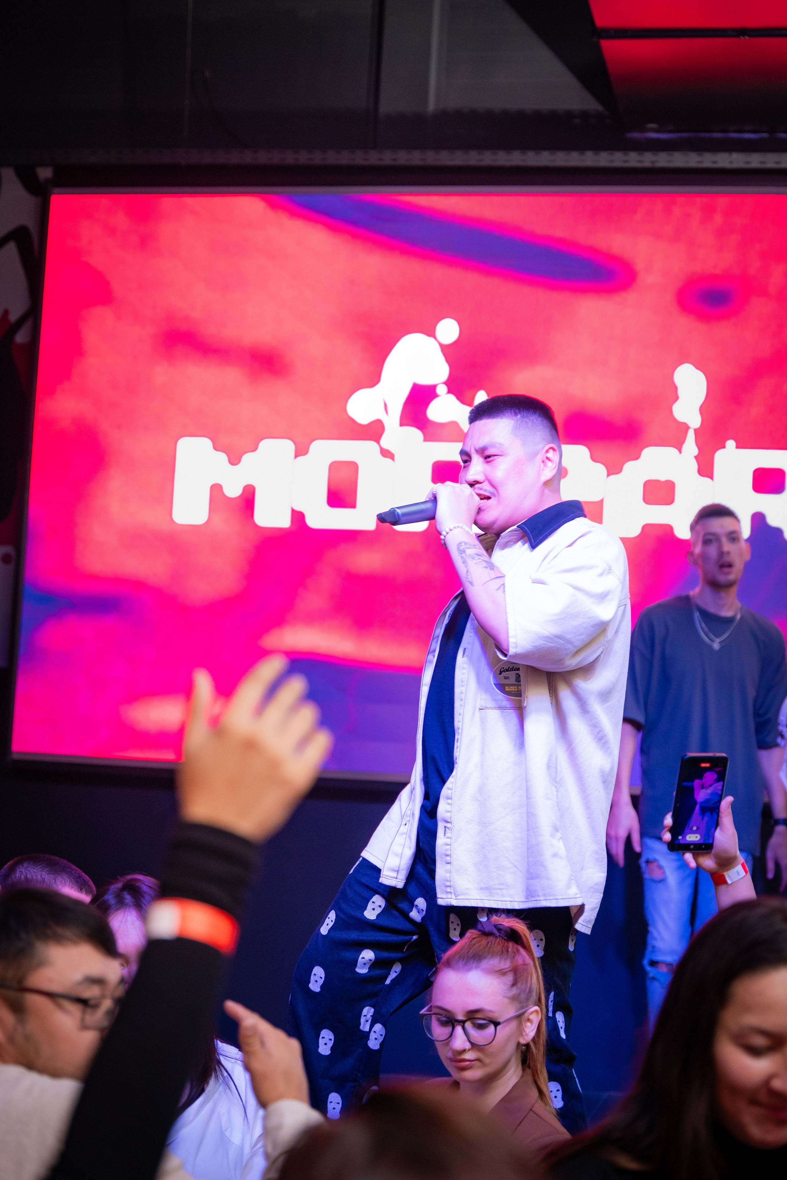 MOREART. Lounge Bar X.O