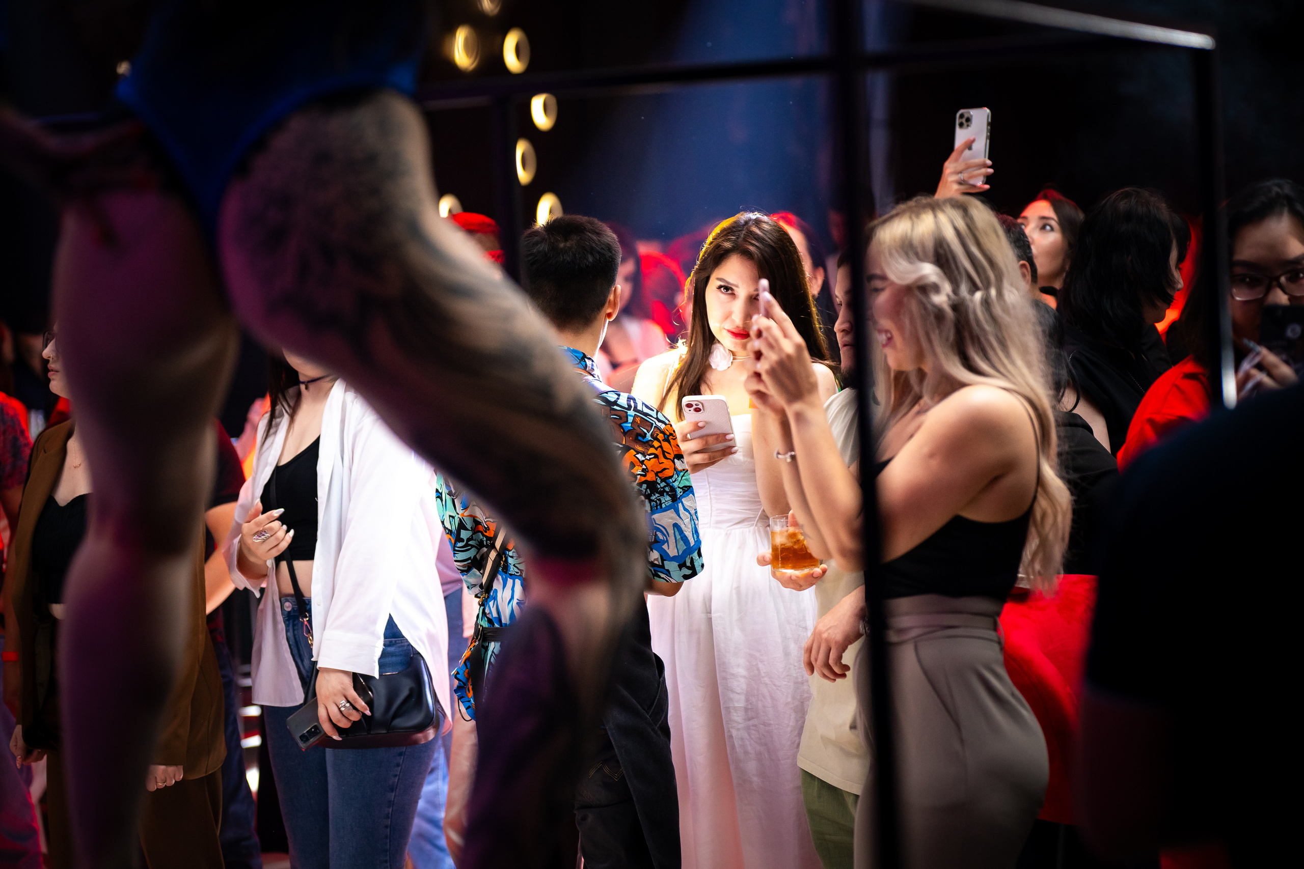 MOREART. Lounge Bar X.O