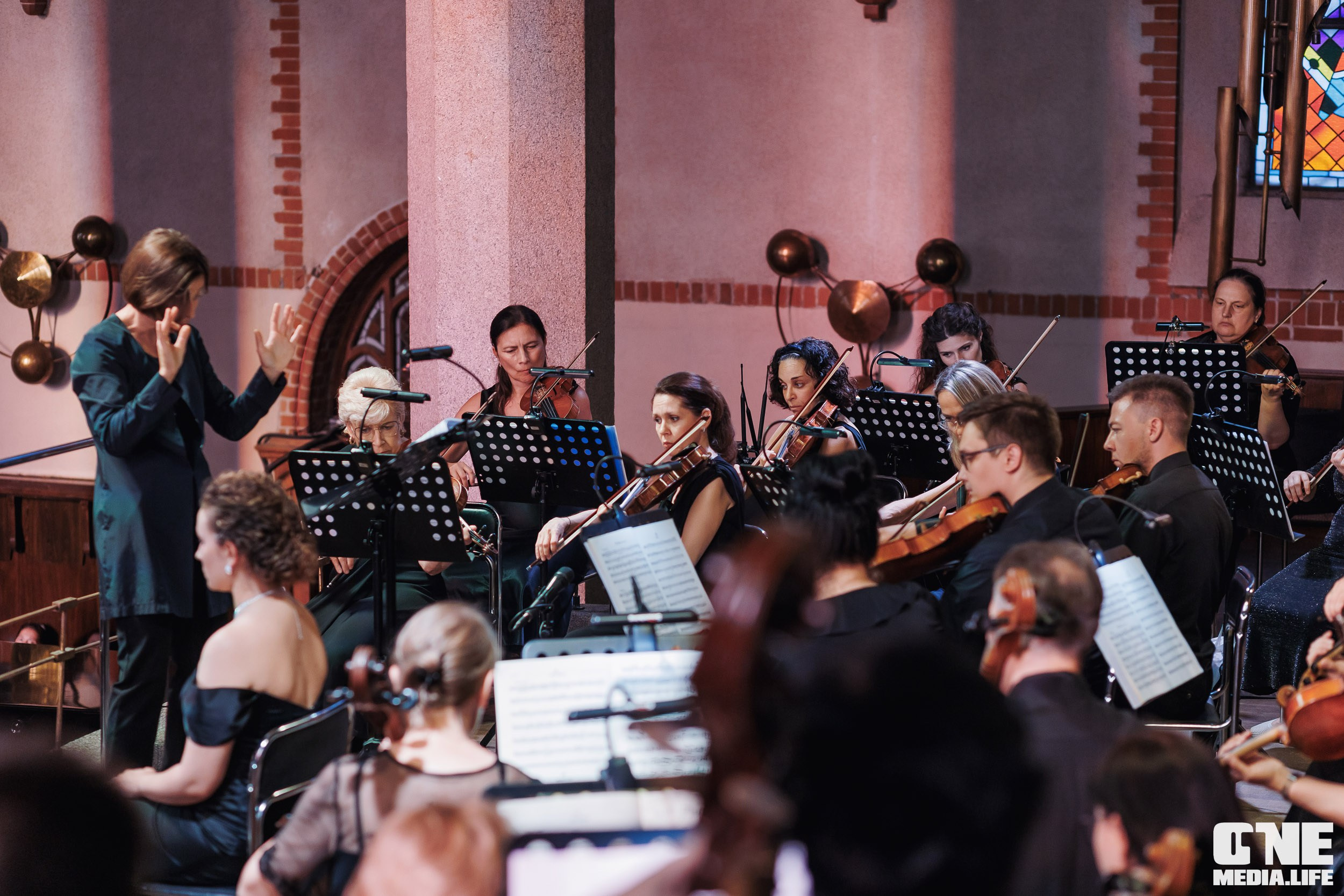 Фоторепортаж из Калининградской филармонии. One Media Life: фоторепортажи, фотоотчеты с мероприятий и заведений