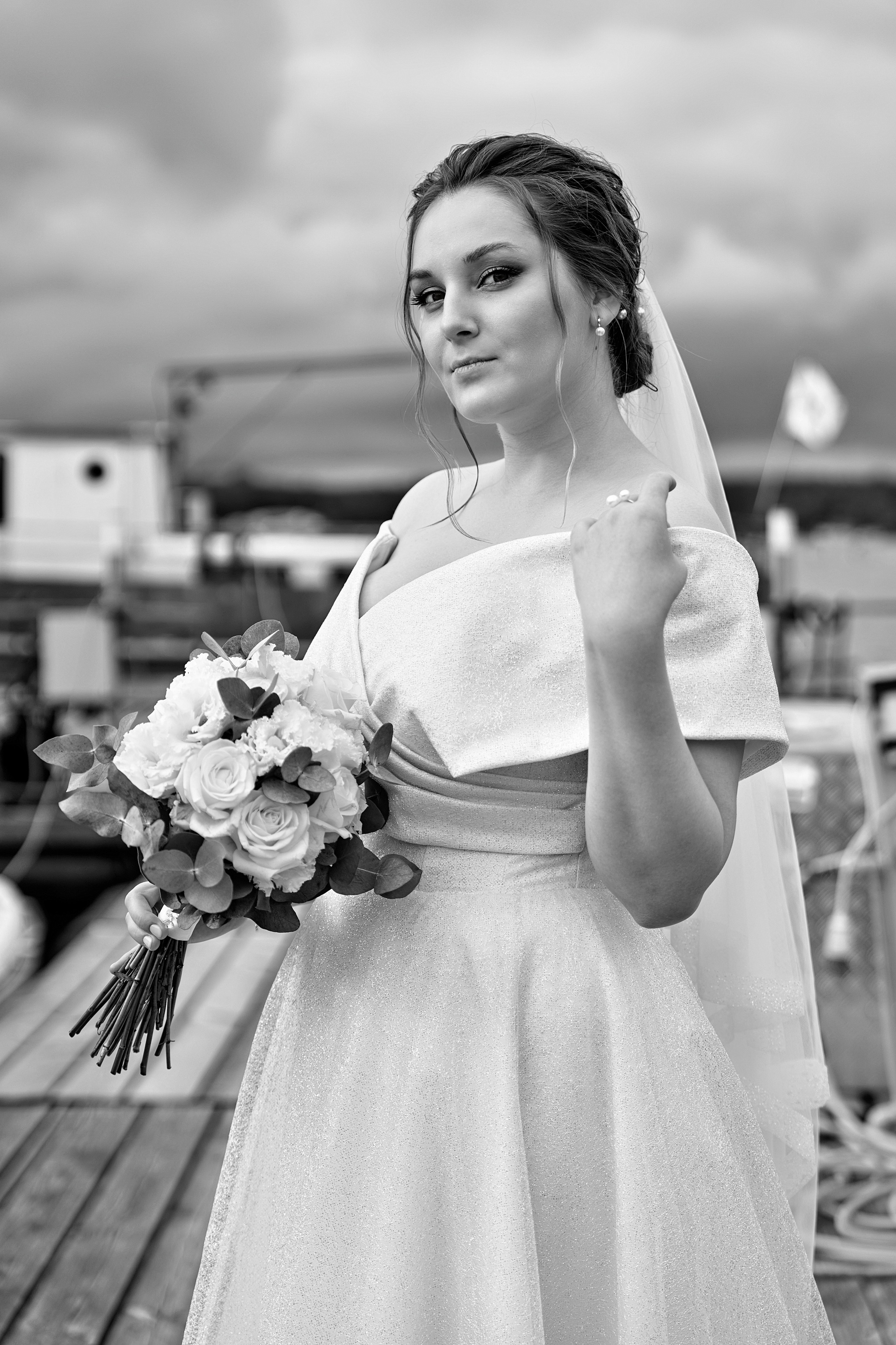 Нежная свадьба Антона и Софьи в яхт-клубе «Портофино». Фотограф Меняйло Евгений. Свадьба. Портрет. Репортаж. Семья. Контент