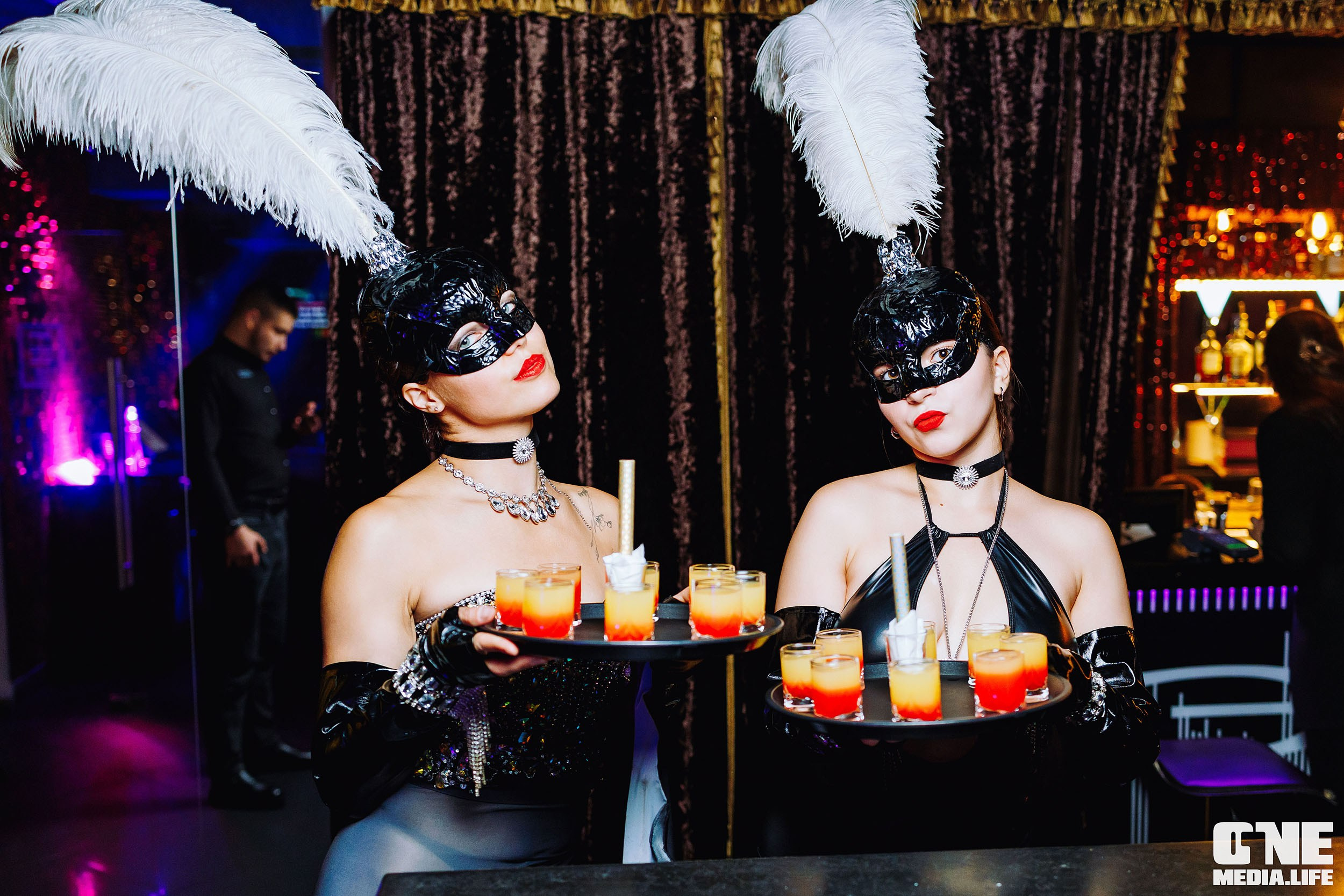 Фоторепортаж из караоке-клуба Эйфория. One Media Life: фоторепортажи, фотоотчеты с мероприятий и заведений