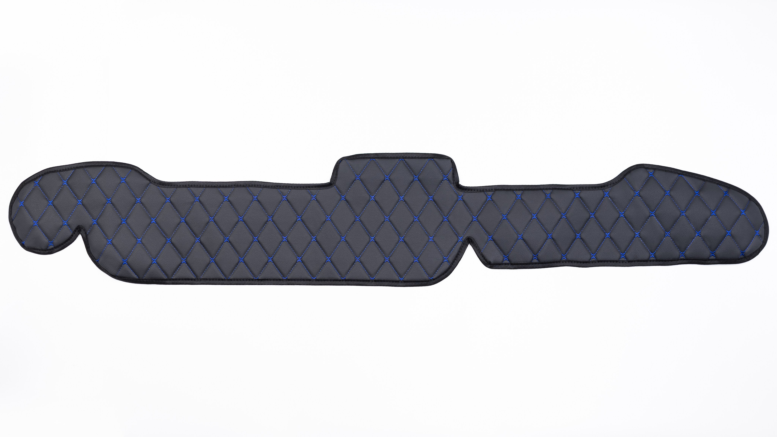 Автонакидки на панель. Предметный фотограф, фото для маркетплейсов Пятигорск, КМВ