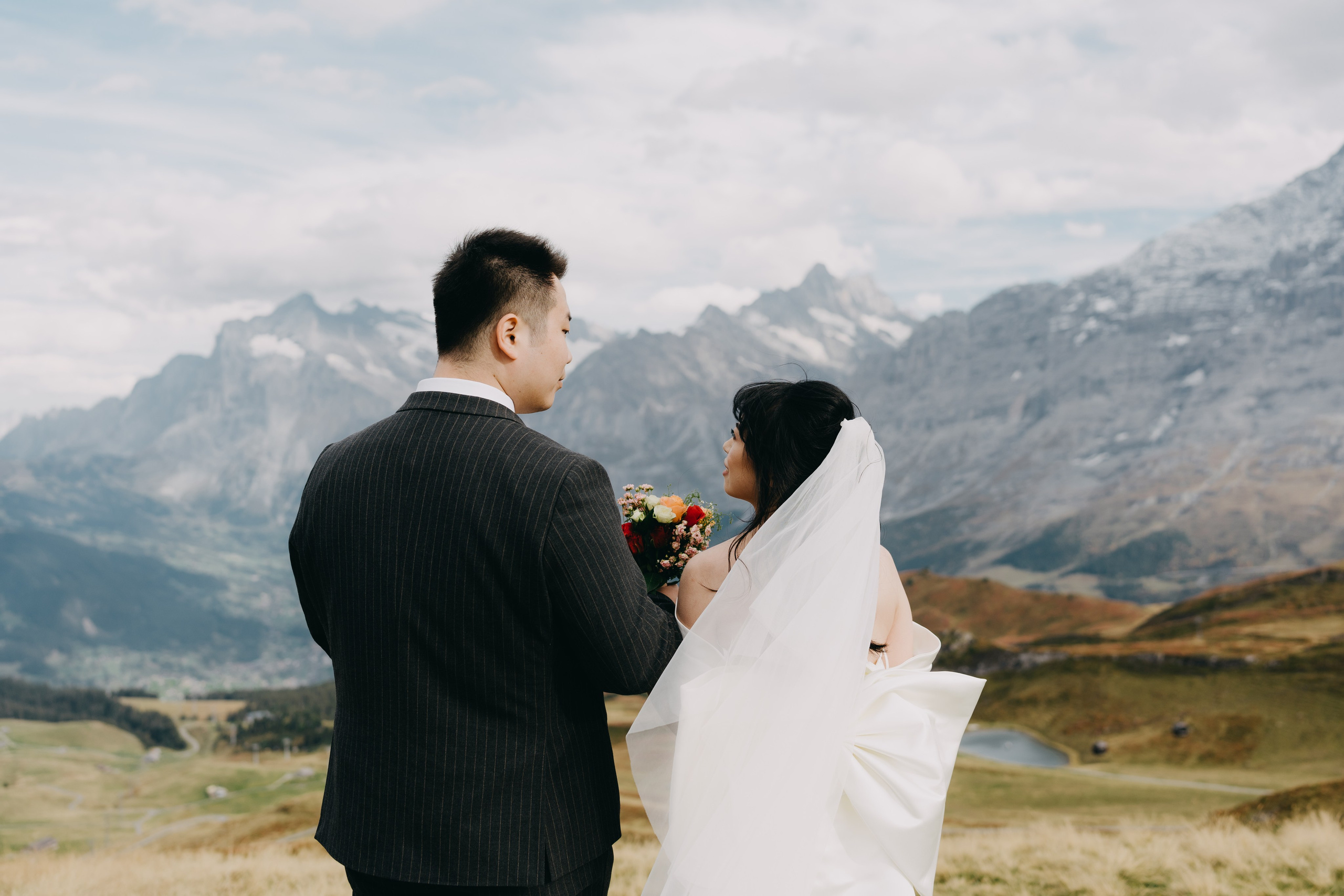 Wedding Photography elopement in Switzerland Europe. Professional Wedding Photographer Geneva & Romande Switzerland | Tanya Creator