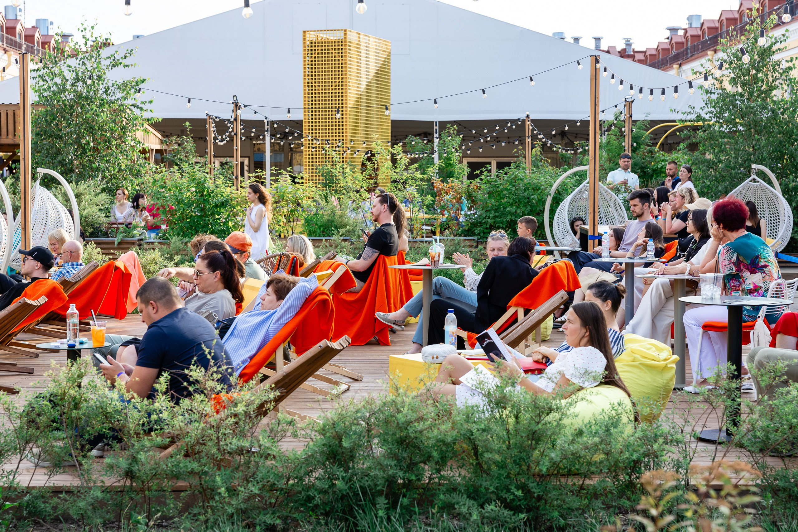 JAZZ под небом в Никольских рядах от AMADEUS. Репортажная съемка. Фотограф в Санкт-Петербурге — Сергей Петров