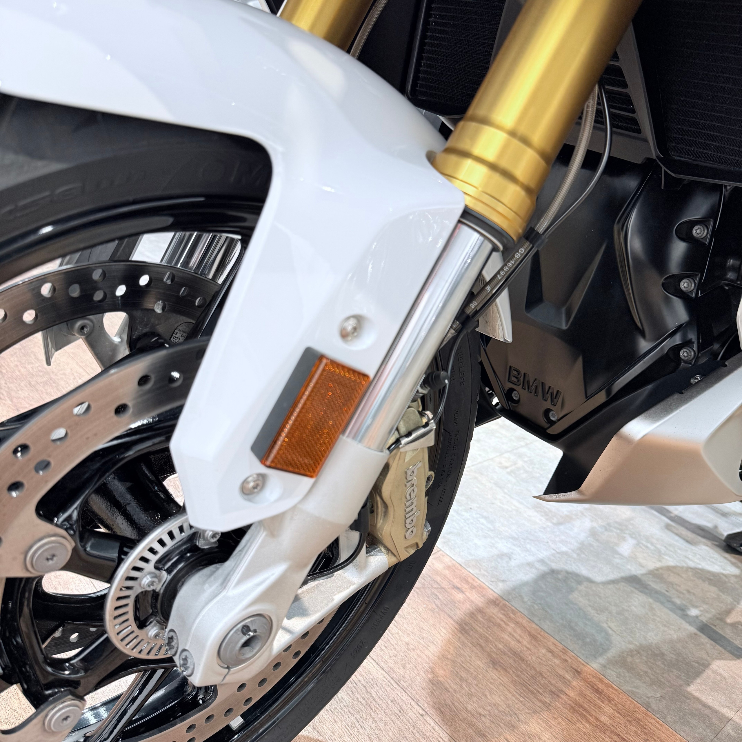 2022 ВМW R1250RS Sрort ABS Light White Red Frаmе. Hello Davidson, Москва. Только хорошие мотоциклы…