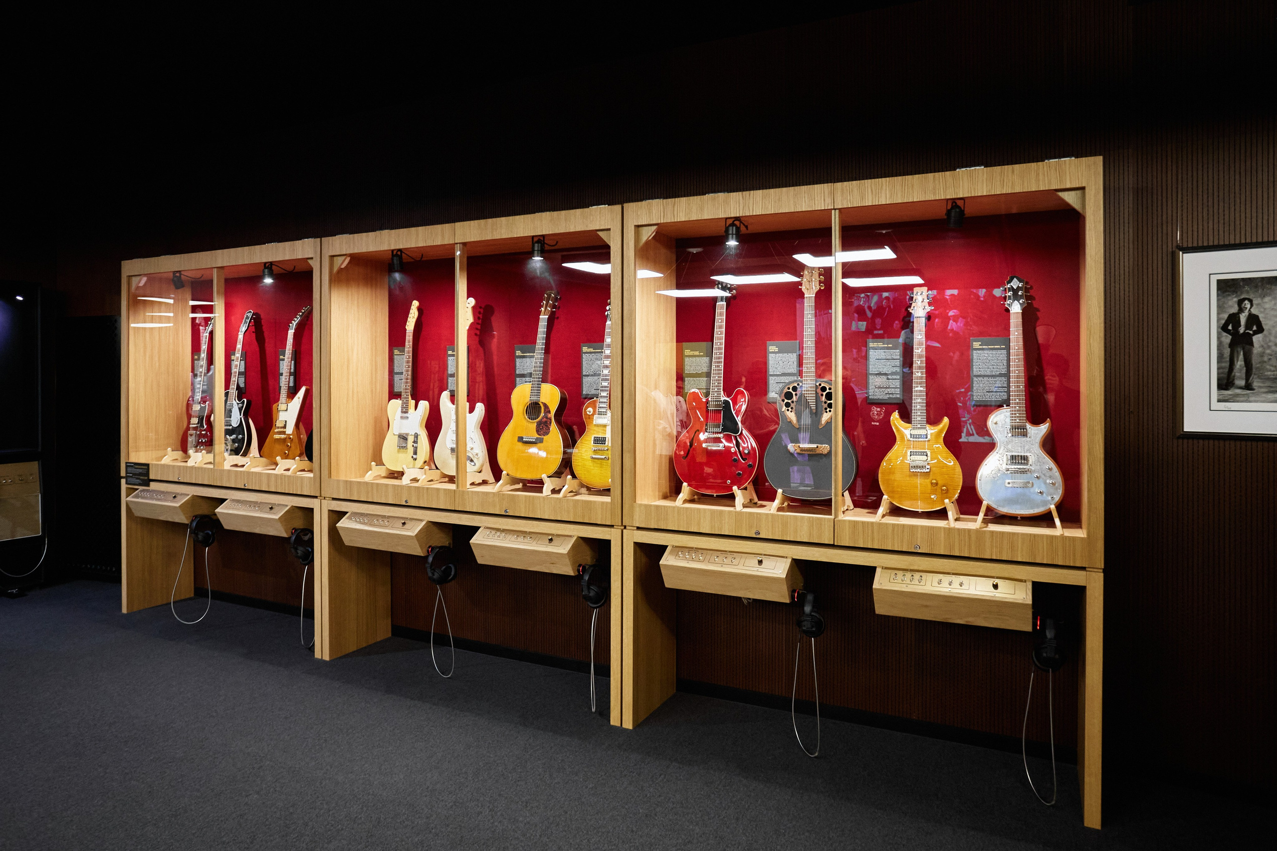 Zvezda House Of Rock. DENISOV ART (фото, видео, дизайн) САМАРА