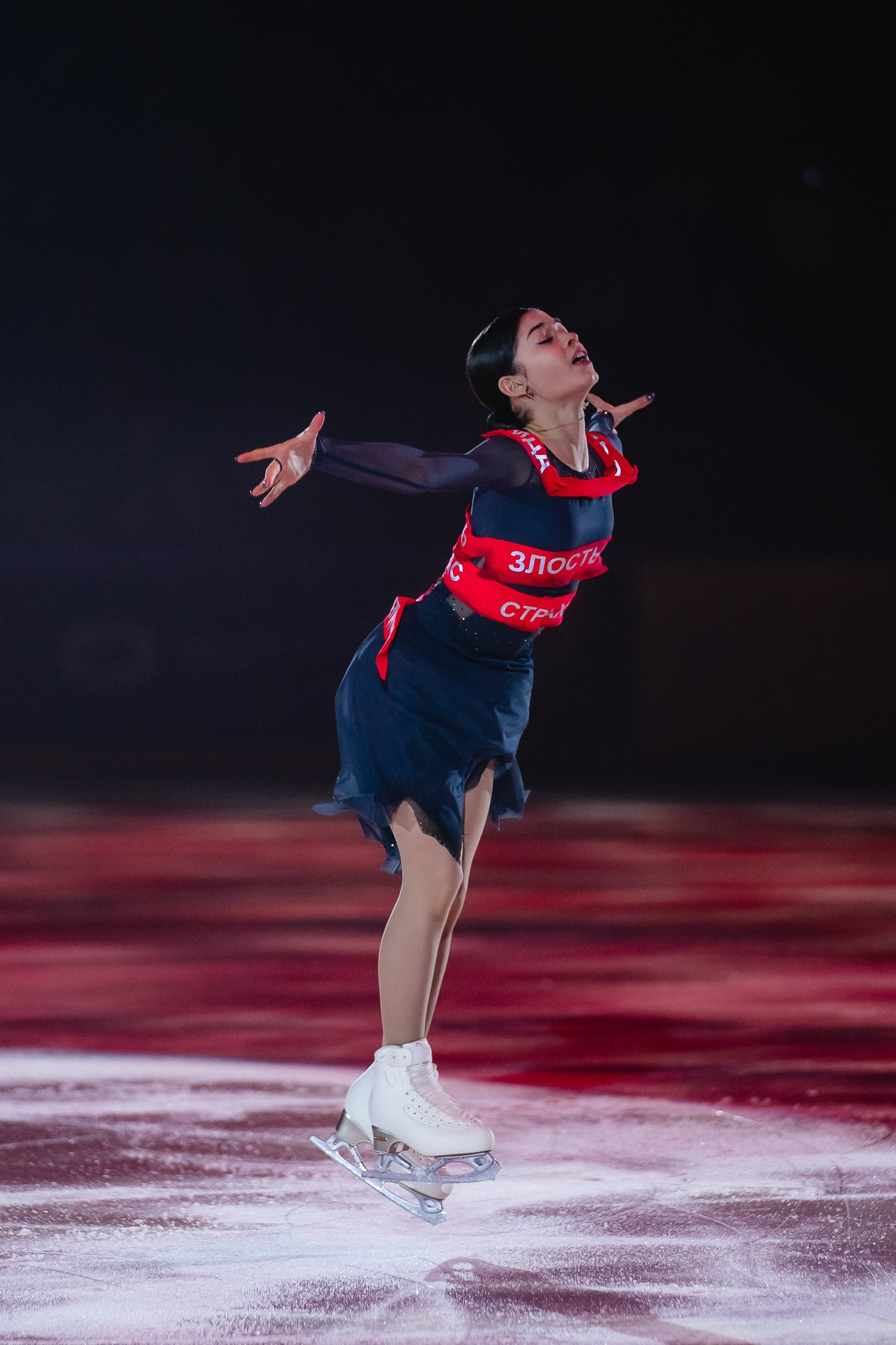 Шоу «Чемпионы на льду» в Новосибирске. Воробьева Ксения — Спортивный и танцевальный фотограф Новосибирск
