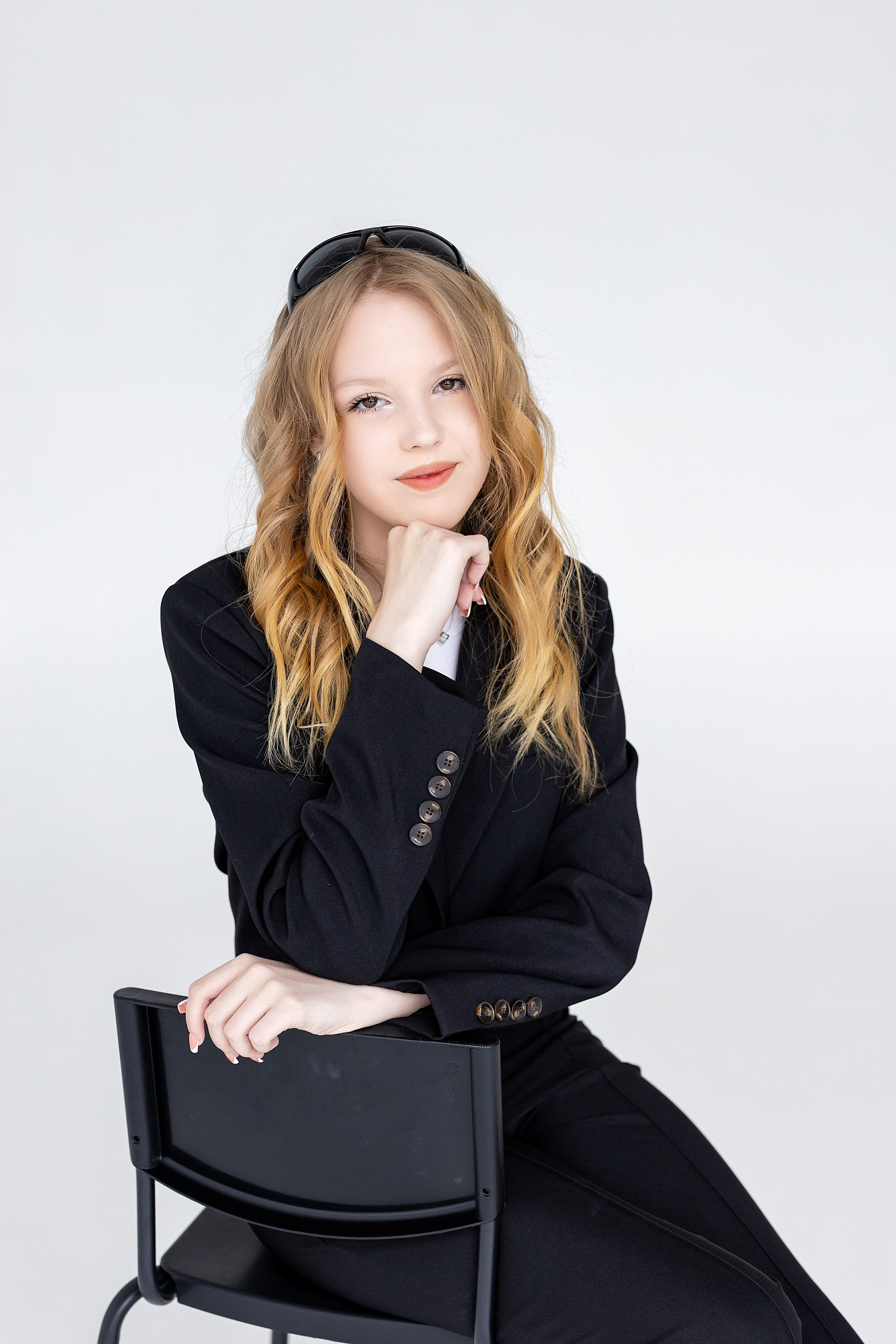 69 Школа, 9 класс. Стильный выпускной альбом Владивосток фотограф Вероника Мигачева