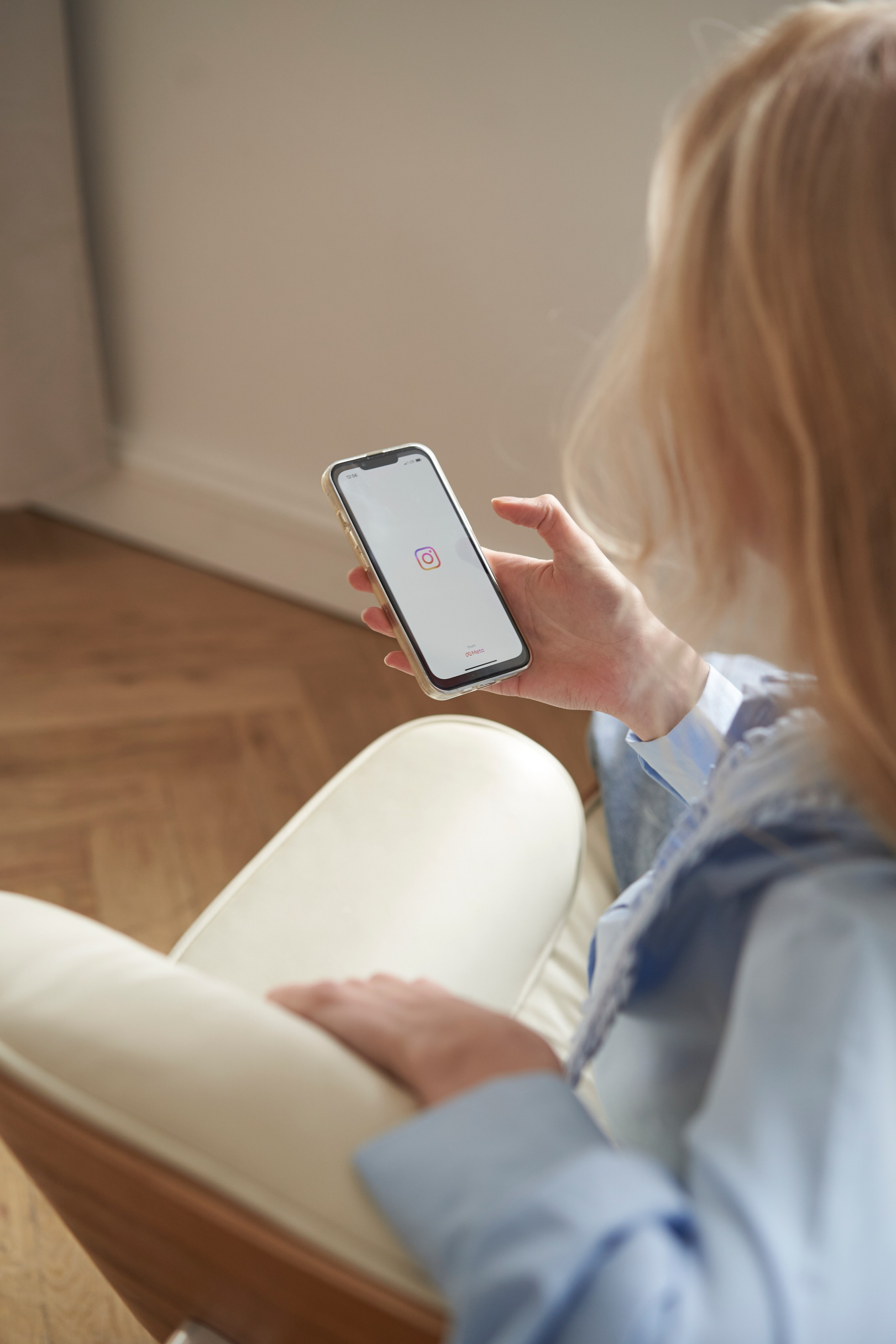 Стоимость студийной фотосессии. Бренд фотограф в Санкт-Петербурге Оля Черных