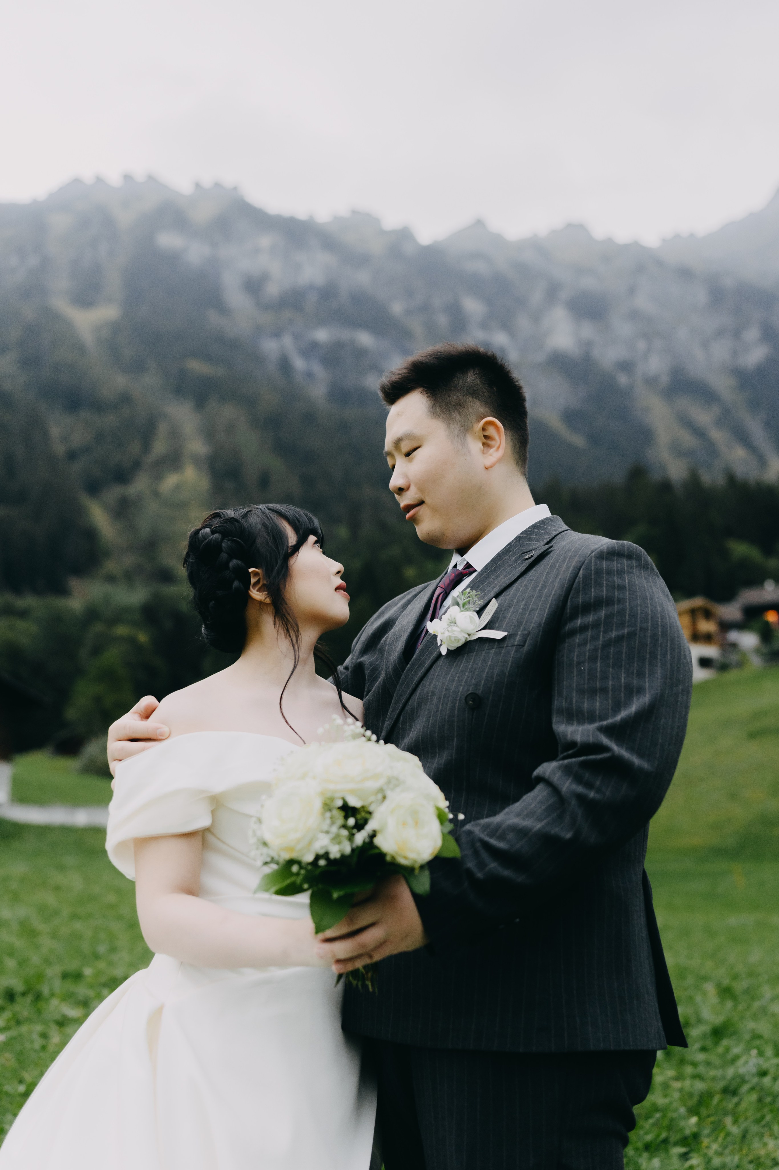Wedding Photography elopement in Switzerland Europe. Professional Wedding Photographer Geneva & Romande Switzerland | Tanya Creator
