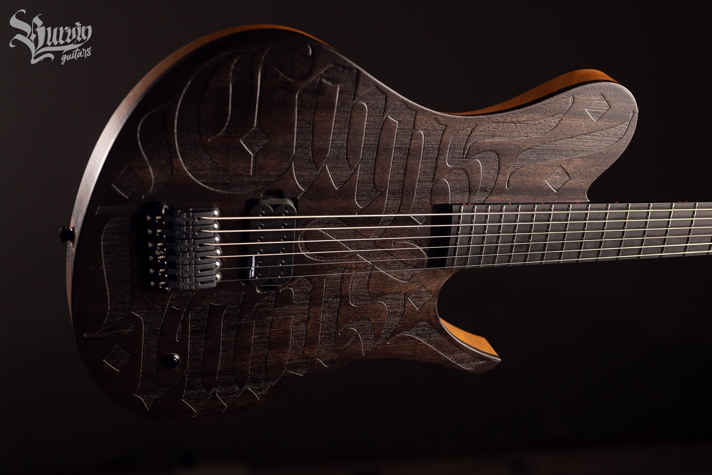 045 ZLAYA SOBAKA. Master of making guitars and basses to order