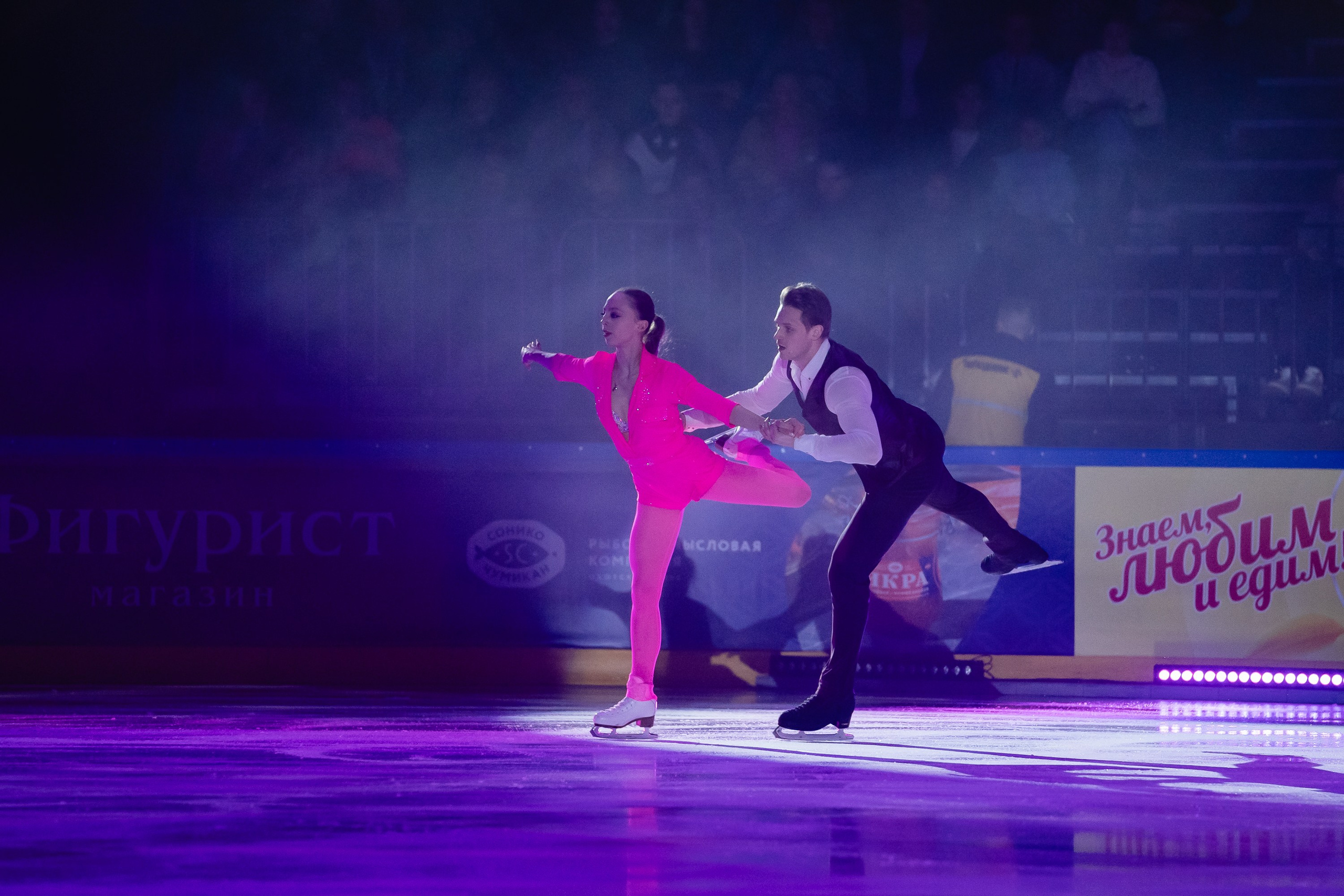 Шоу «Чемпионы на льду» в Новосибирске. Воробьева Ксения — Спортивный и танцевальный фотограф Новосибирск