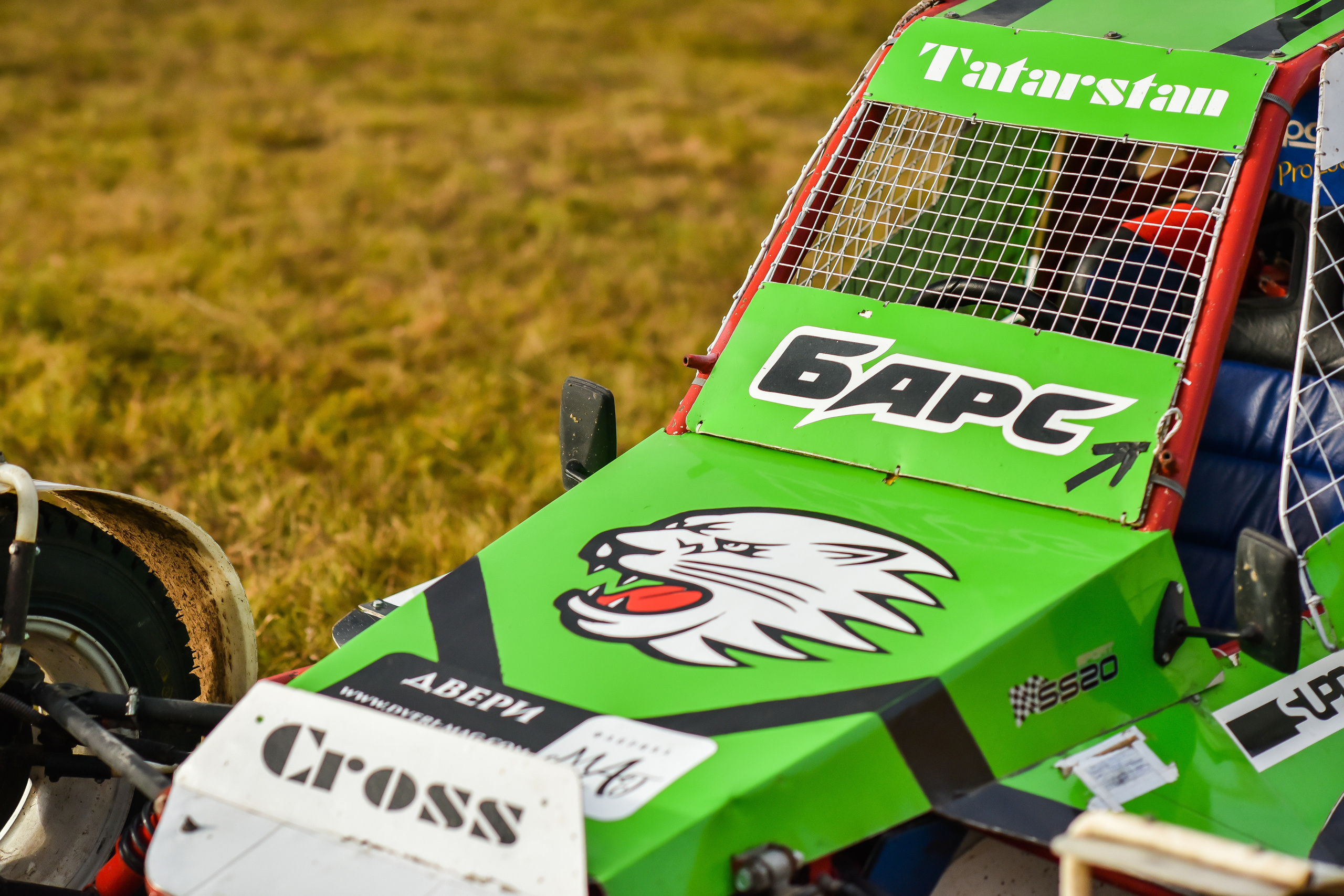 Фоторепортаж автосоревнований в Москве. Фотограф для бизнесконтента, репортажей и семейного альбома в Москве