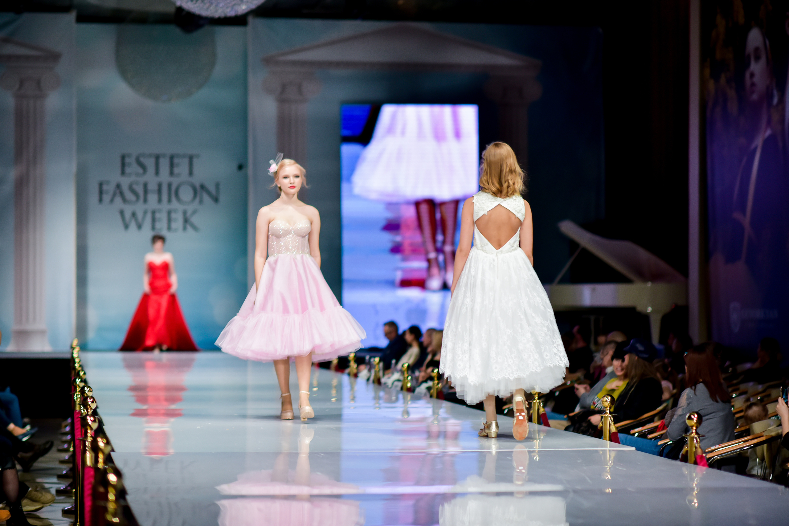 Репортажная съемка в Москве. Фотограф для бизнесконтента, репортажей и семейного альбома в Москве