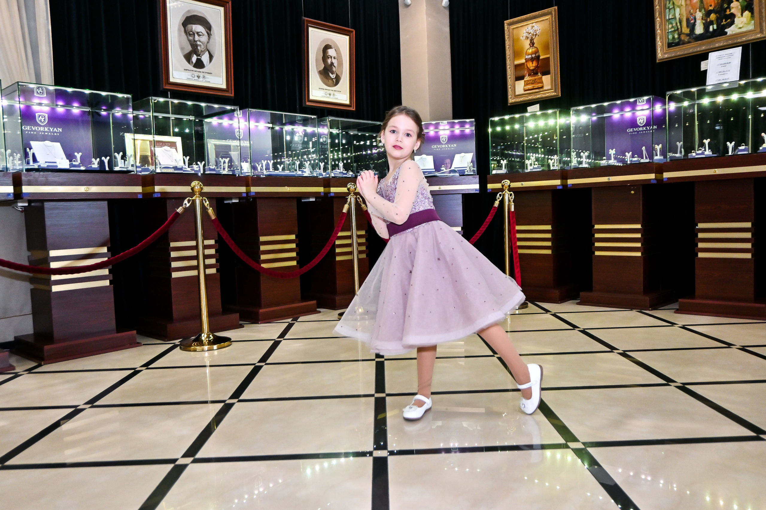 Репортажная съемка в Москве. Фотограф для бизнесконтента, репортажей и семейного альбома в Москве