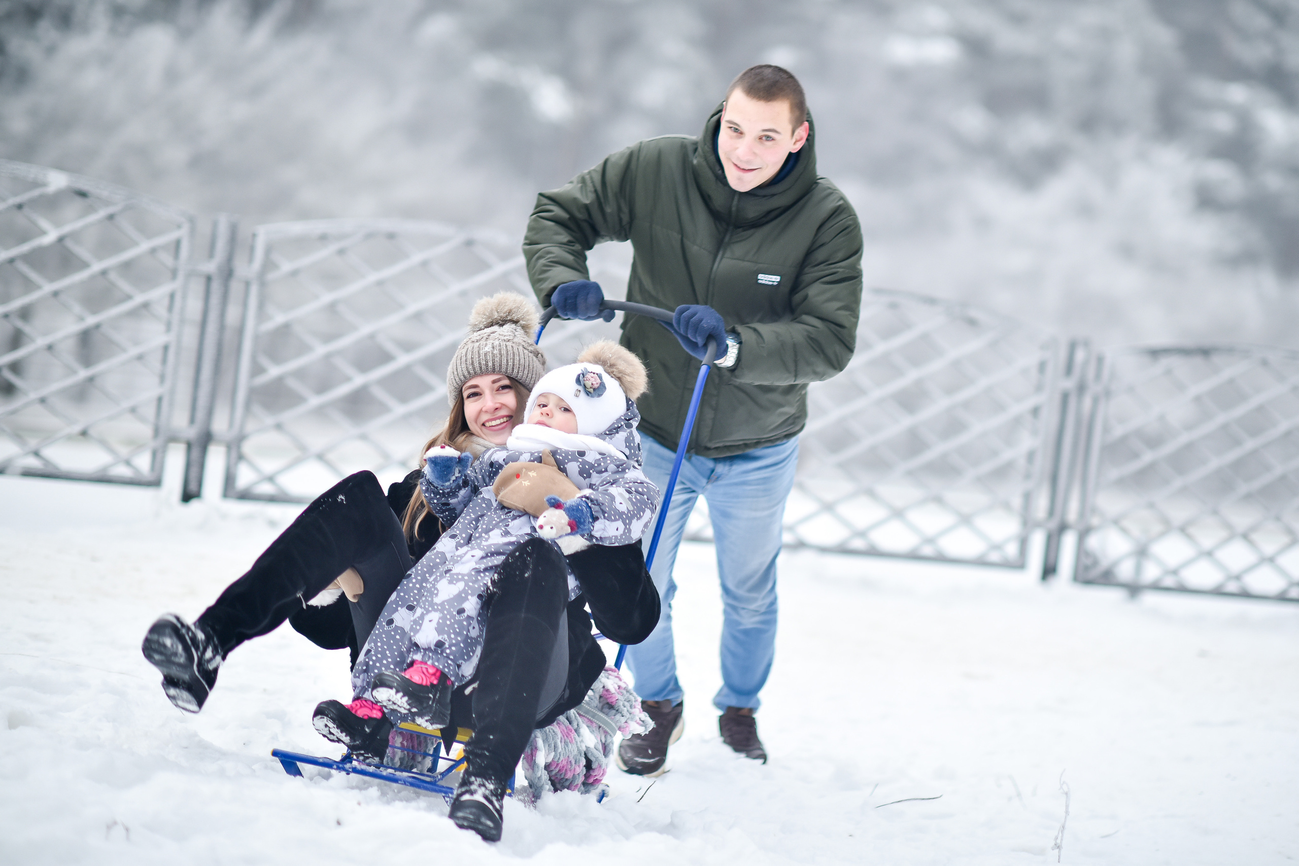 Семейный фотограф в обручевском районе. Фотограф для бизнесконтента, репортажей и семейного альбома в Москве