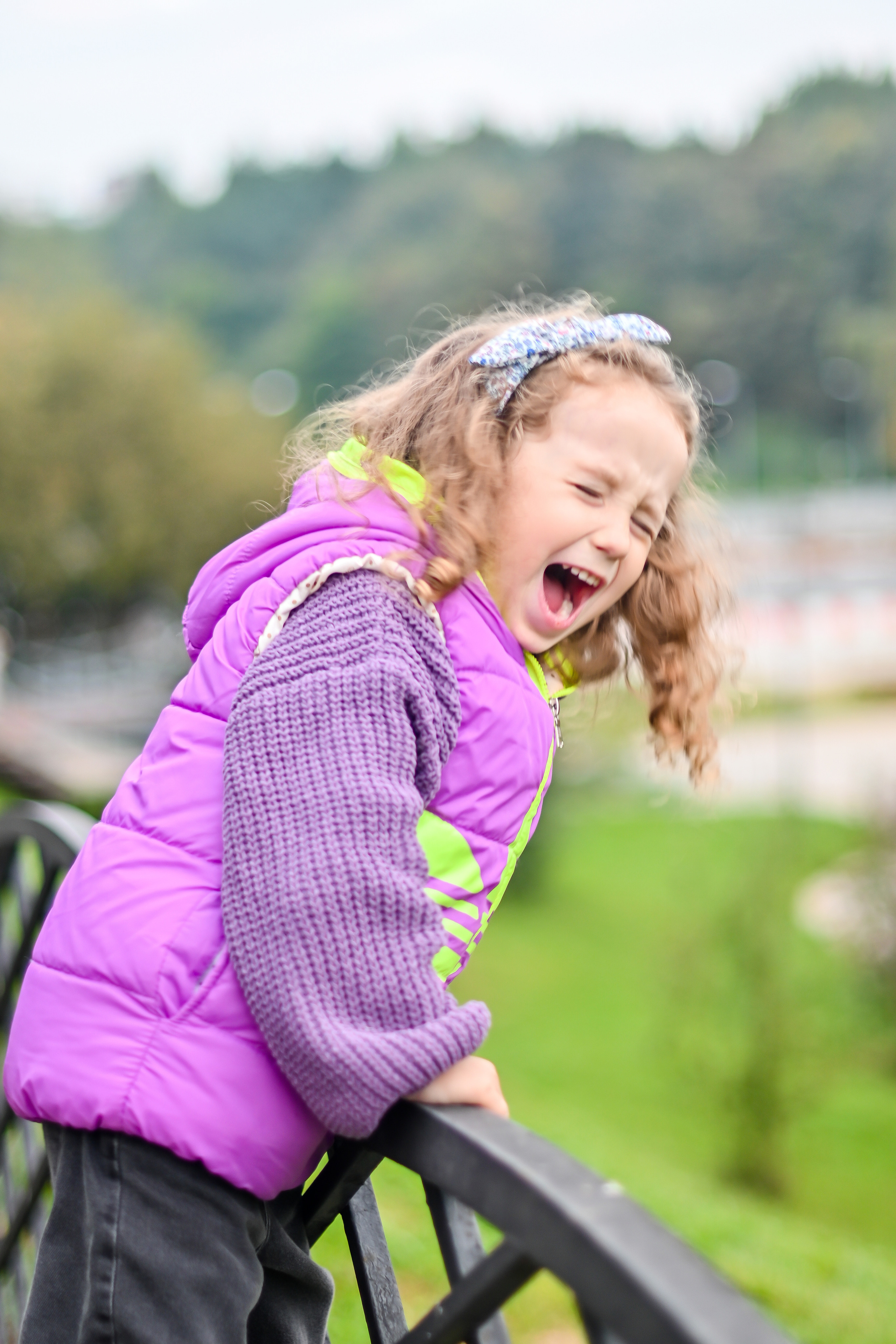 Осенняя фотосъмка на юго-западе в Москве. Фотограф для бизнесконтента, репортажей и семейного альбома в Москве