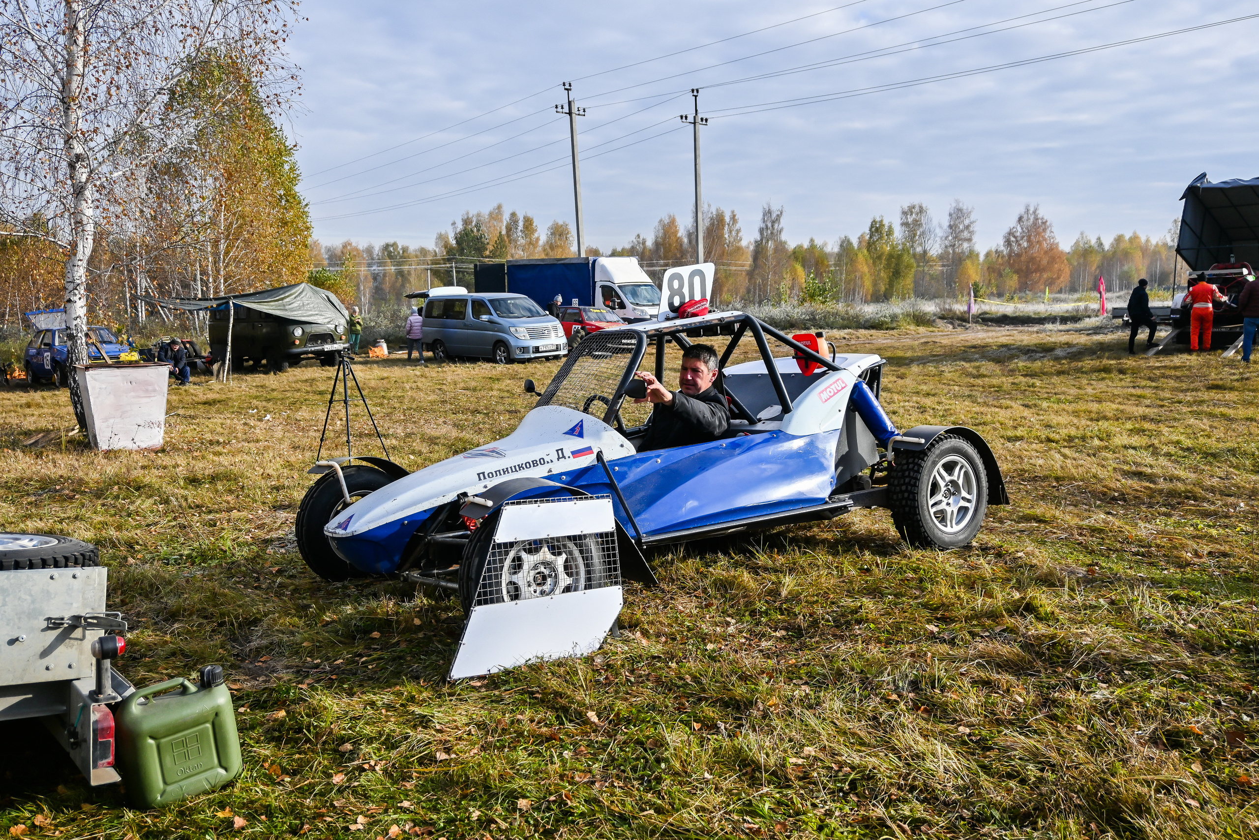 Фоторепортаж автосоревнований в Москве. Фотограф для бизнесконтента, репортажей и семейного альбома в Москве