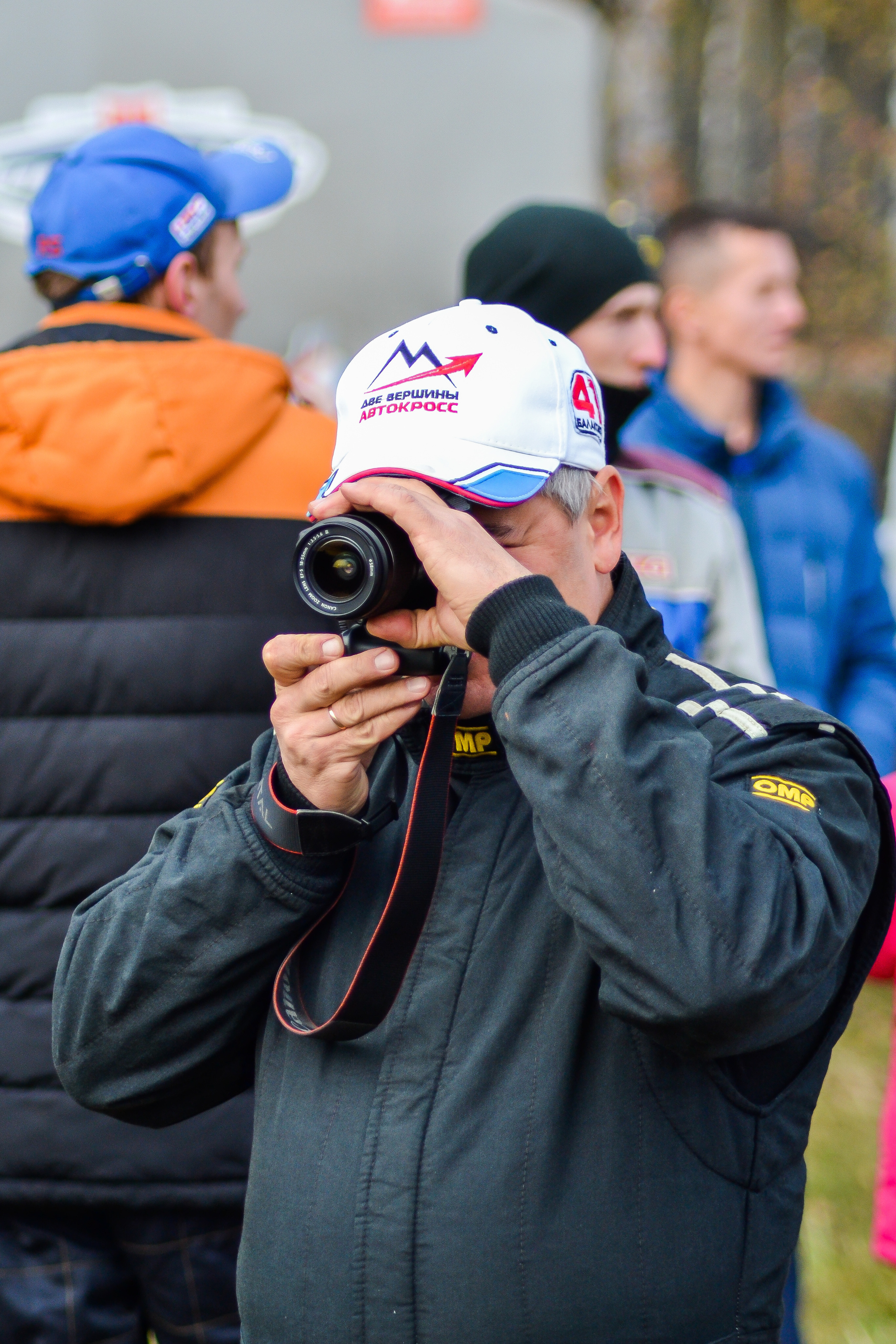 Фоторепортаж автосоревнований в Москве. Фотограф для бизнесконтента, репортажей и семейного альбома в Москве