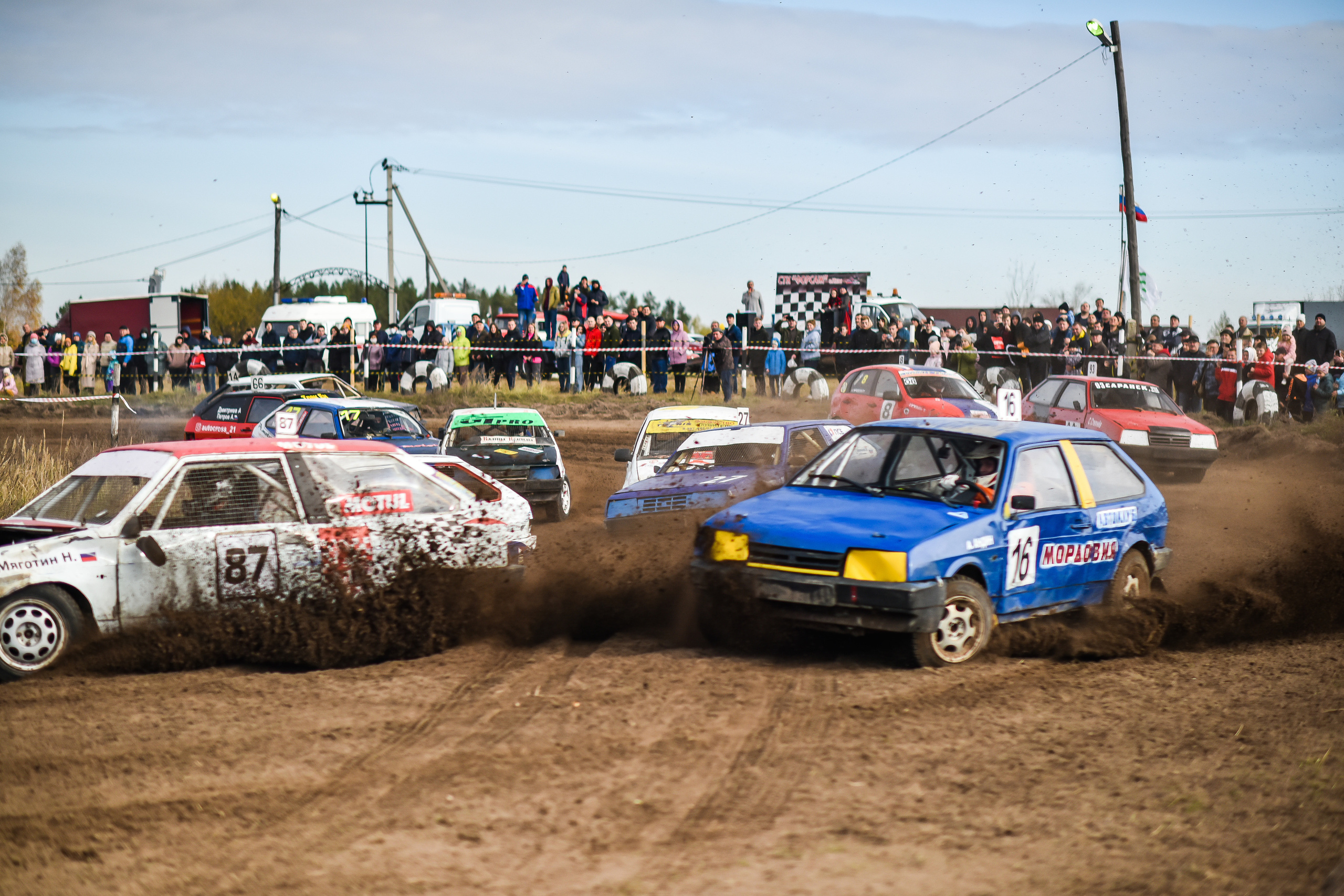 Фоторепортаж автосоревнований в Москве. Фотограф для бизнесконтента, репортажей и семейного альбома в Москве