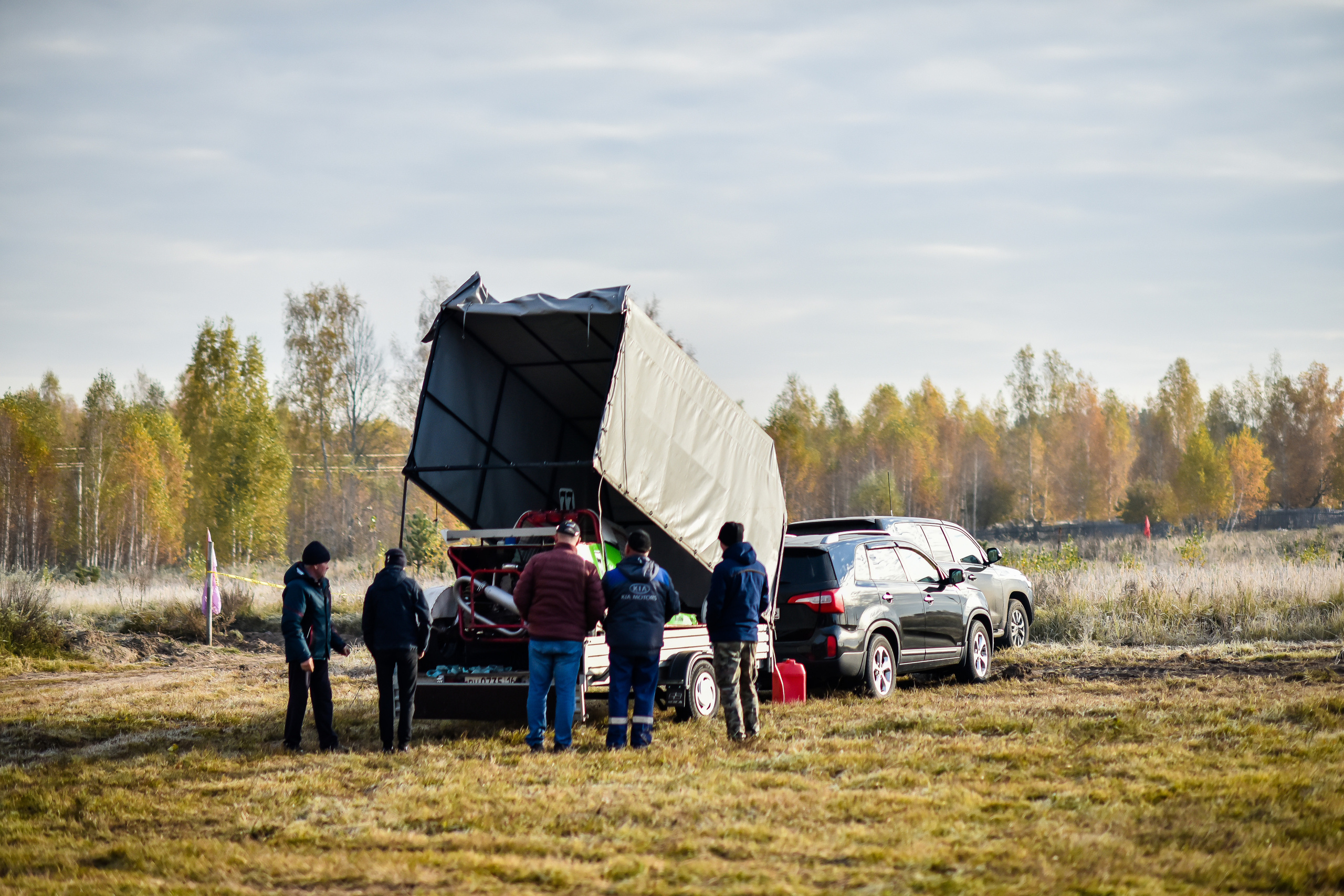Фоторепортаж автосоревнований в Москве. Фотограф для бизнесконтента, репортажей и семейного альбома в Москве