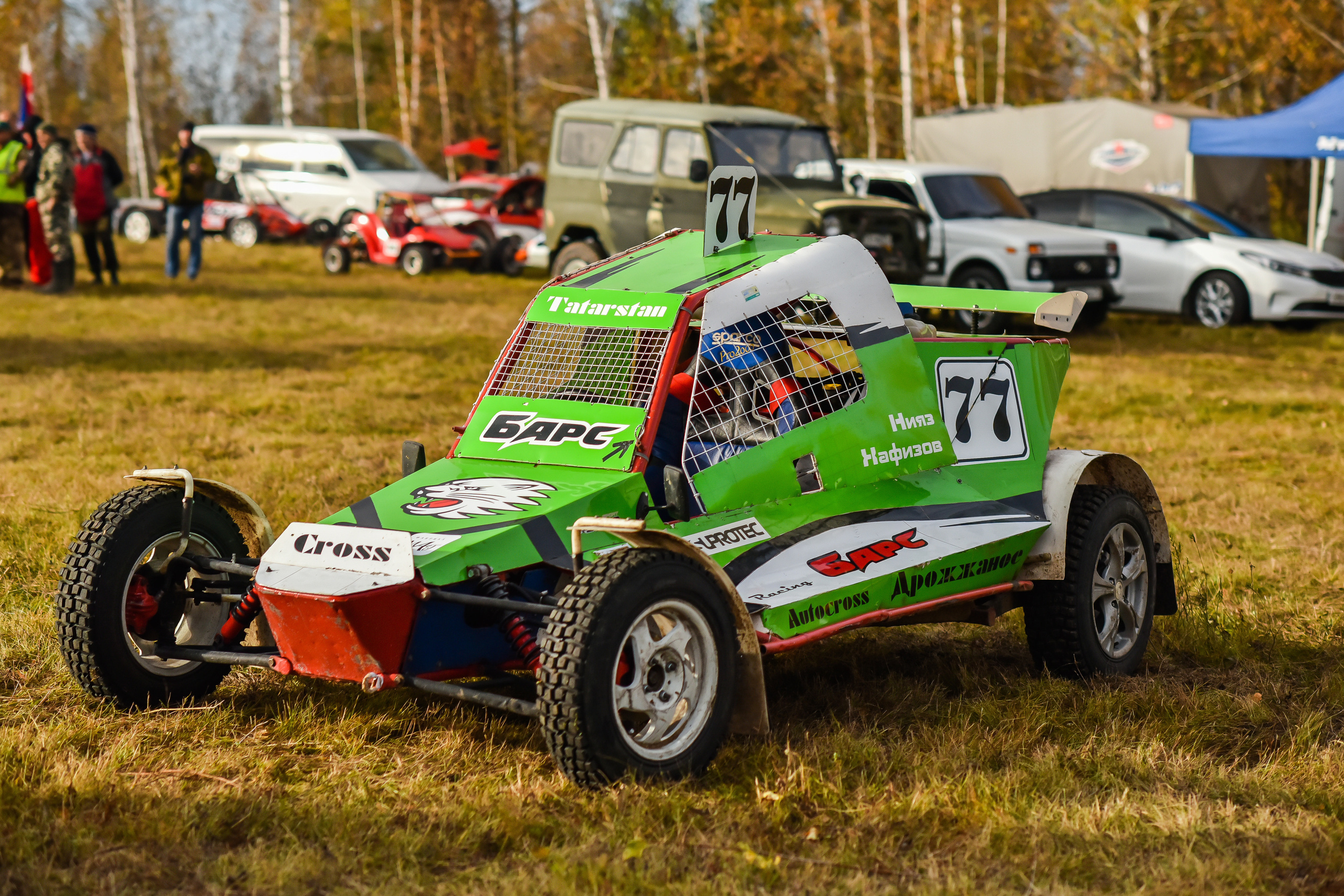 Фоторепортаж автосоревнований в Москве. Фотограф для бизнесконтента, репортажей и семейного альбома в Москве