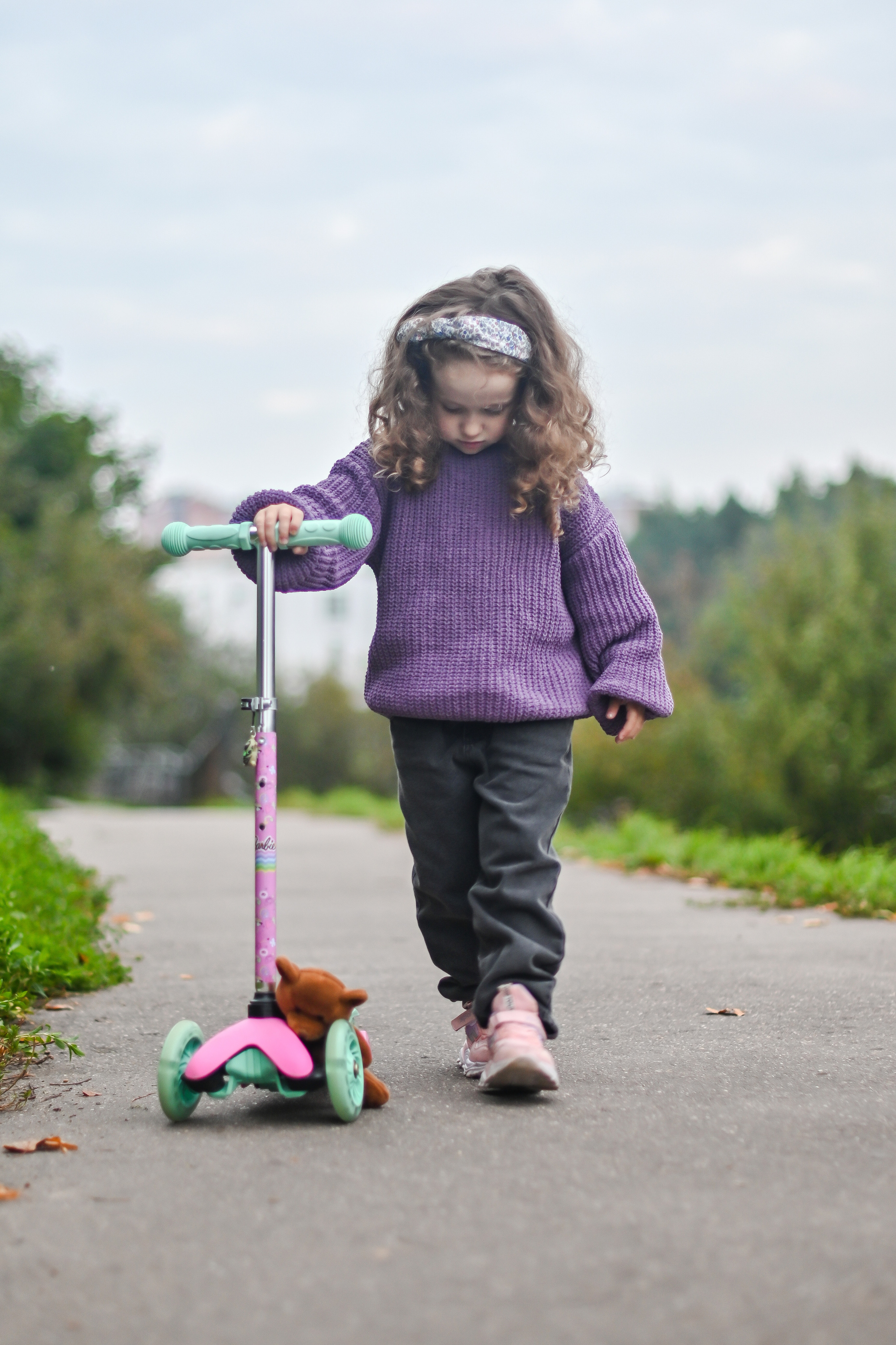 Осенняя фотосъмка на юго-западе в Москве. Фотограф для бизнесконтента, репортажей и семейного альбома в Москве