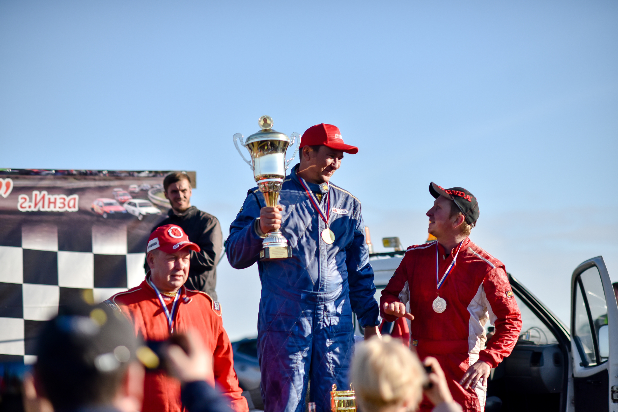 Фоторепортаж автосоревнований в Москве. Фотограф для бизнесконтента, репортажей и семейного альбома в Москве