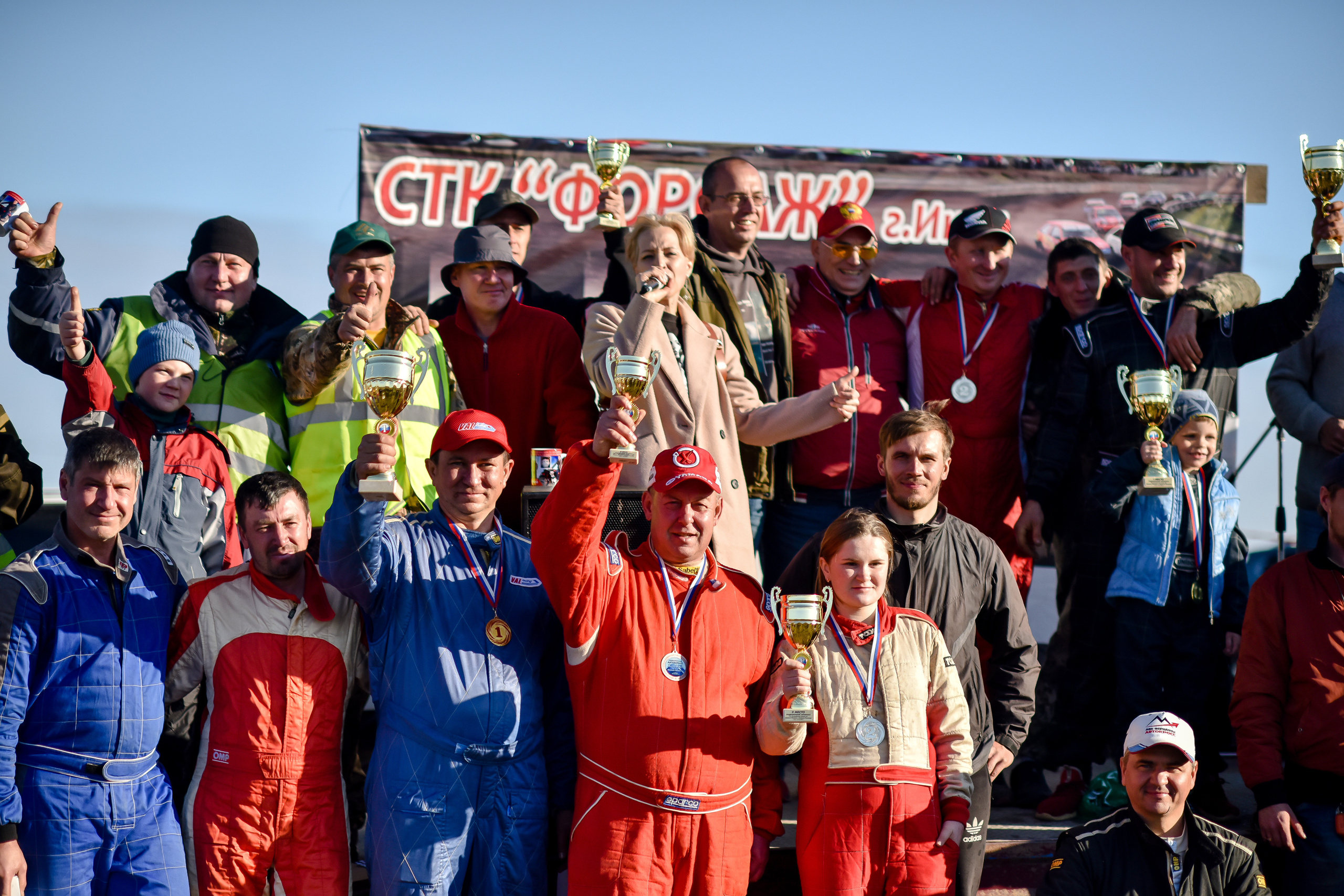 Фоторепортаж автосоревнований в Москве. Фотограф для бизнесконтента, репортажей и семейного альбома в Москве