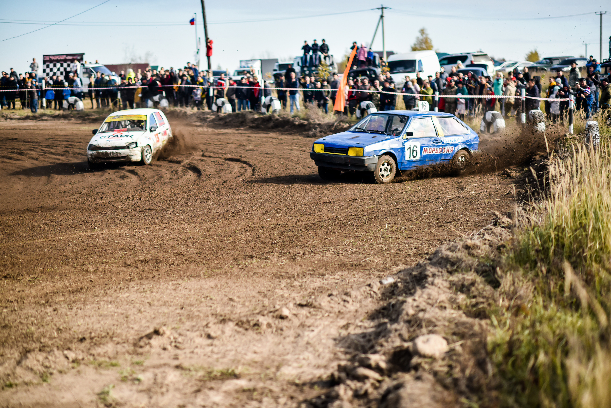 Фоторепортаж автосоревнований в Москве. Фотограф для бизнесконтента, репортажей и семейного альбома в Москве