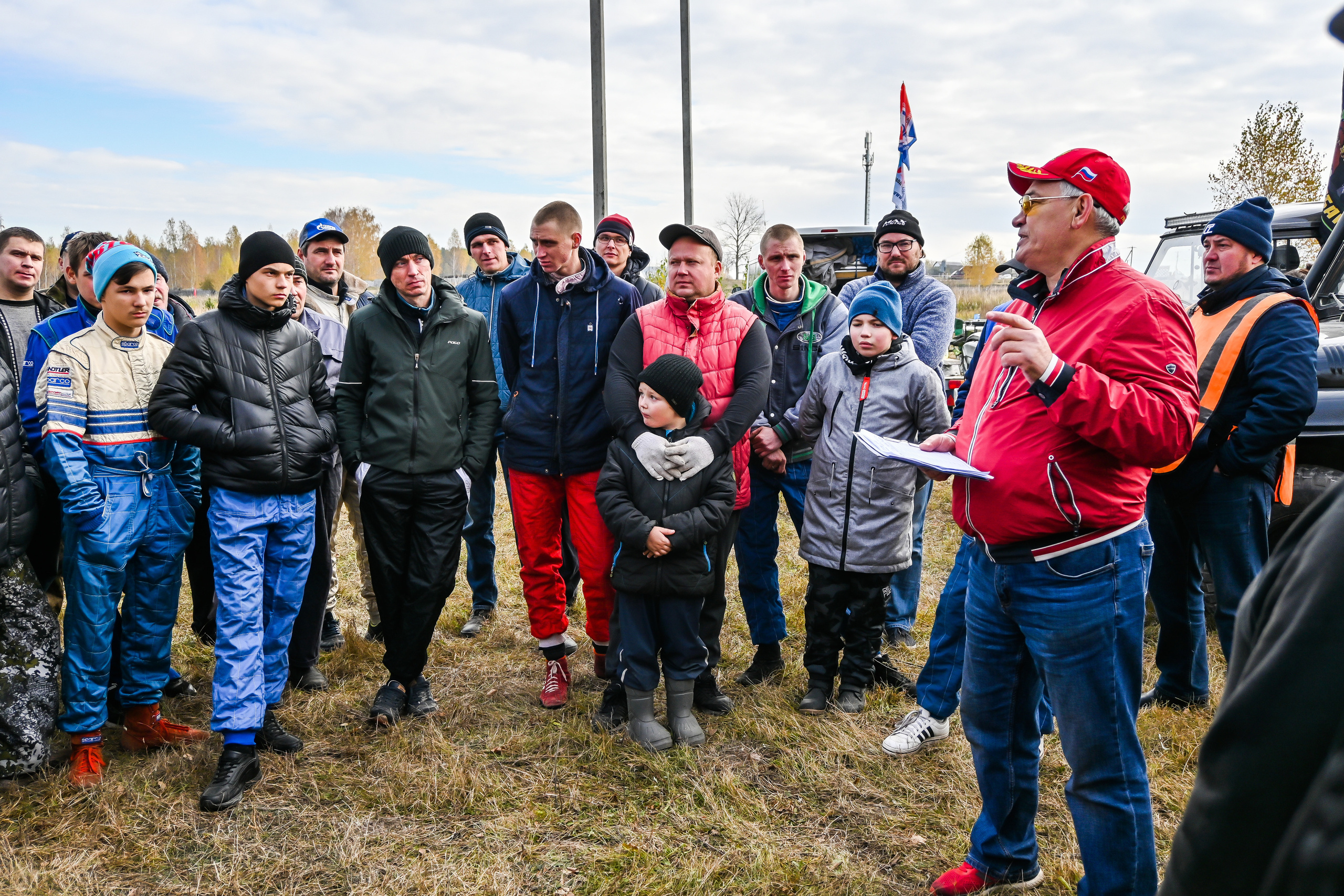 Фоторепортаж автосоревнований в Москве. Фотограф для бизнесконтента, репортажей и семейного альбома в Москве