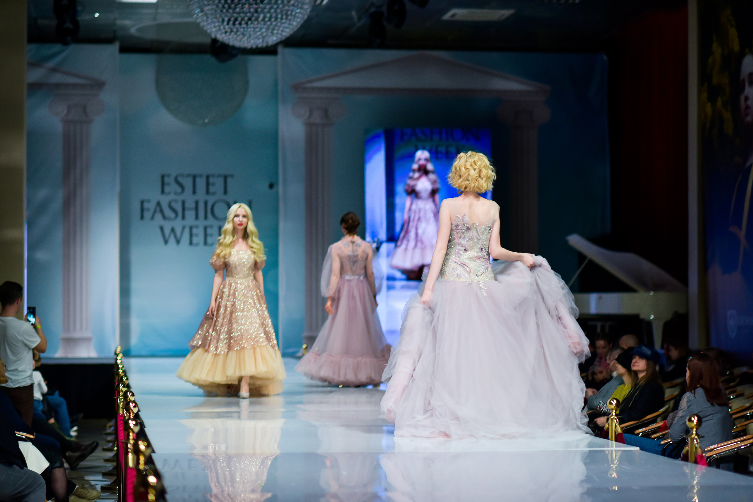 Репортажная съемка в Москве. Фотограф для бизнесконтента, репортажей и семейного альбома в Москве