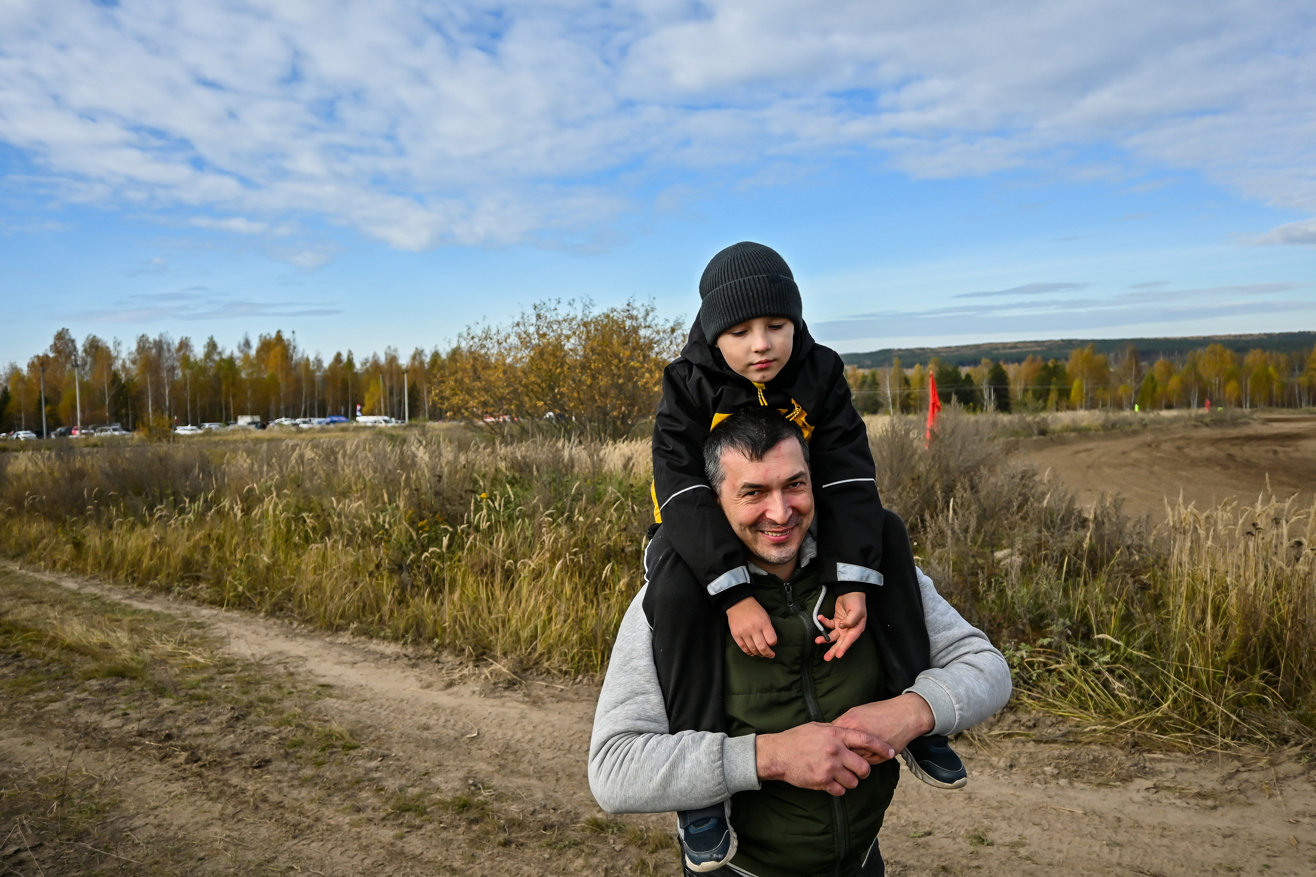 Фоторепортаж автосоревнований в Москве. Фотограф для бизнесконтента, репортажей и семейного альбома в Москве