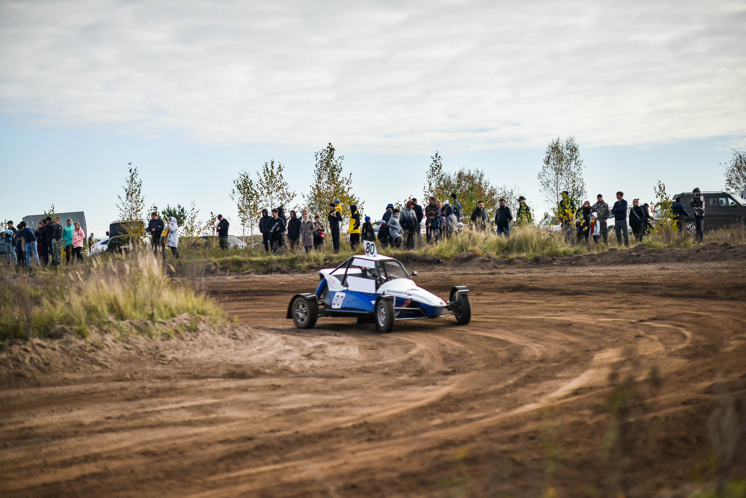 Фоторепортаж автосоревнований в Москве. Фотограф для бизнесконтента, репортажей и семейного альбома в Москве