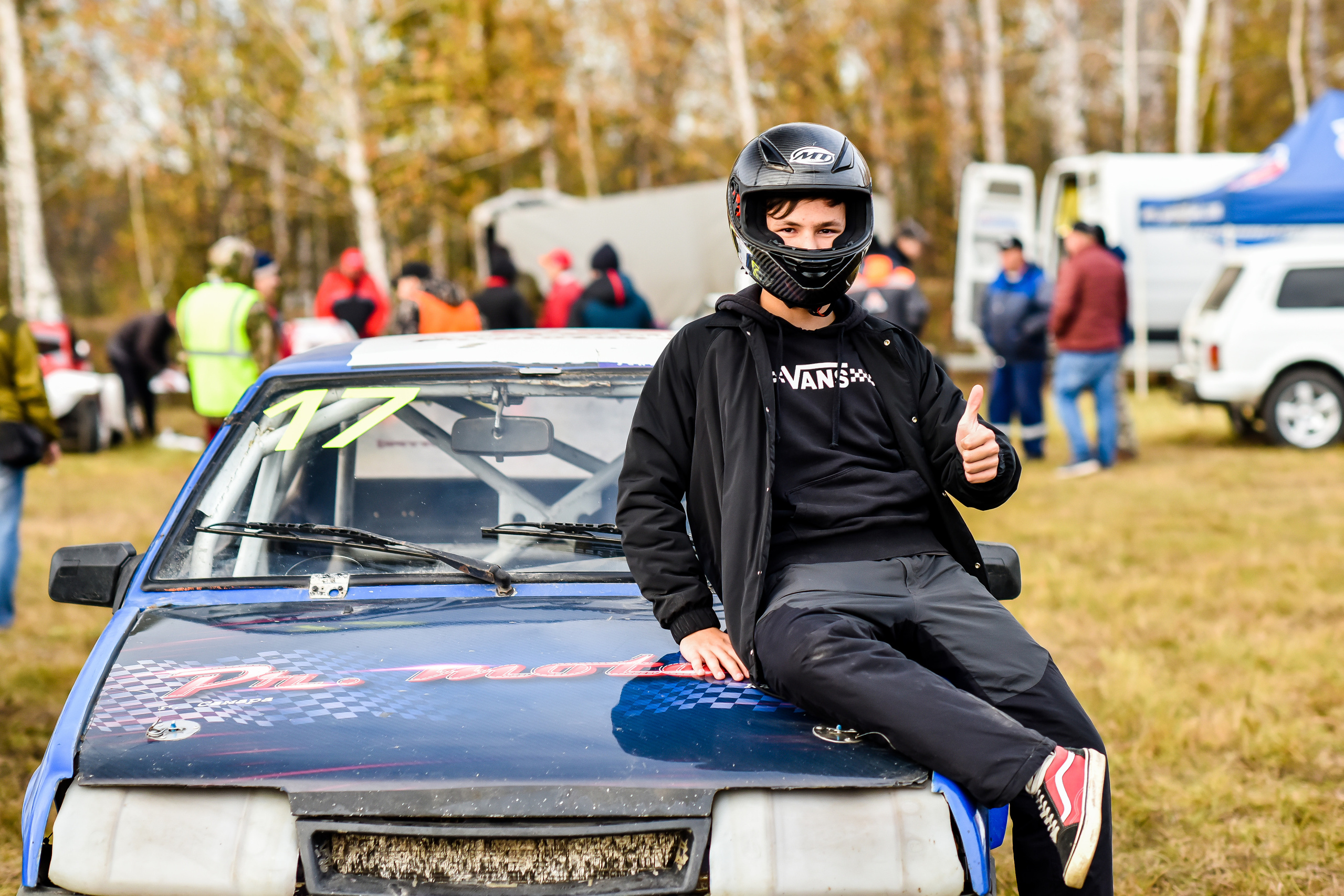 Фоторепортаж автосоревнований в Москве. Фотограф для бизнесконтента, репортажей и семейного альбома в Москве